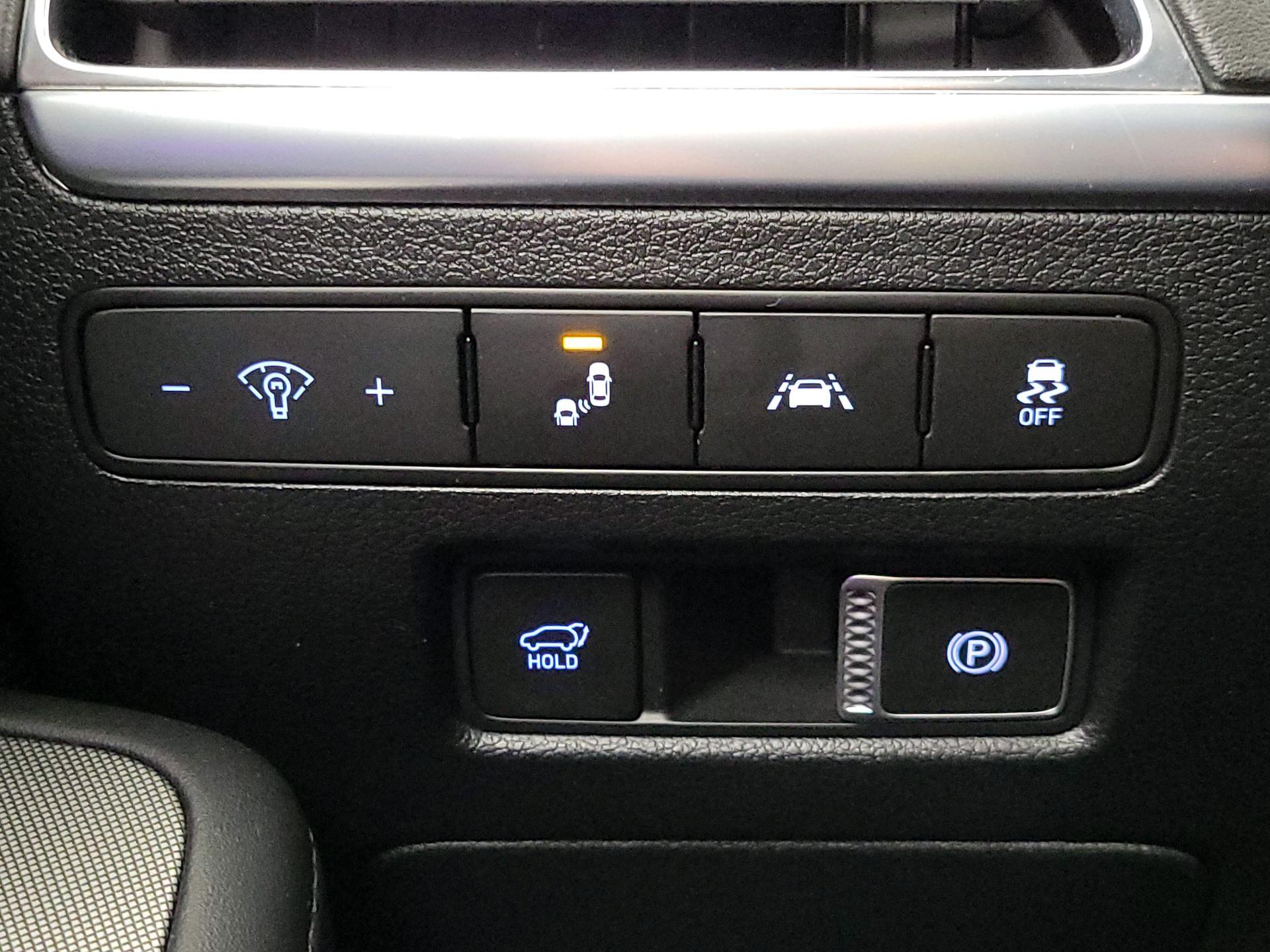 Thumbnail: 2022 Hyundai Palisade - 13