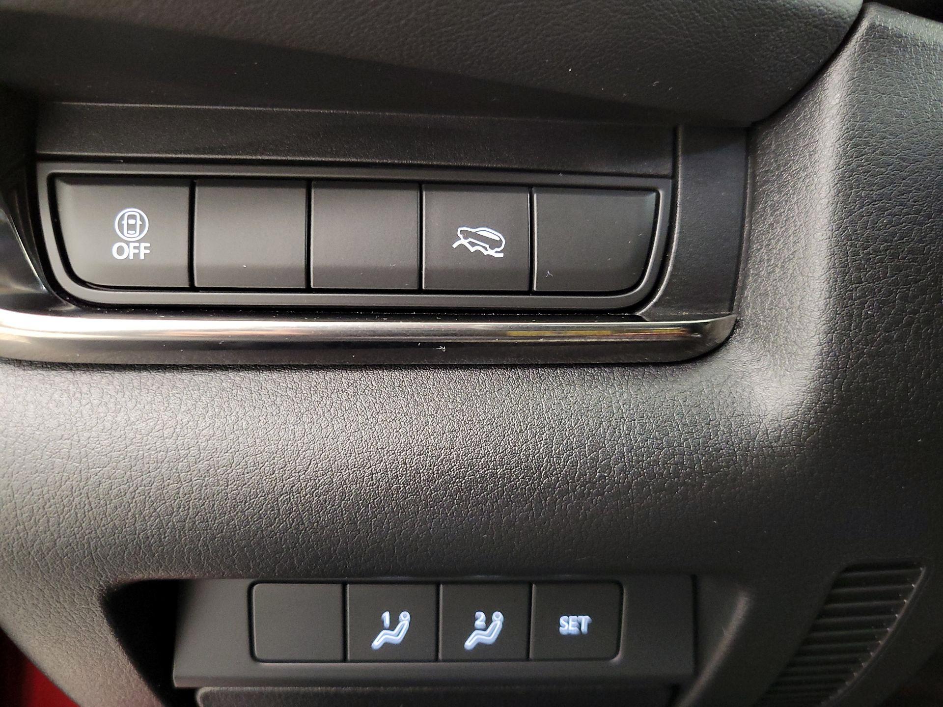 Thumbnail: 2023 Mazda CX-30 - 13