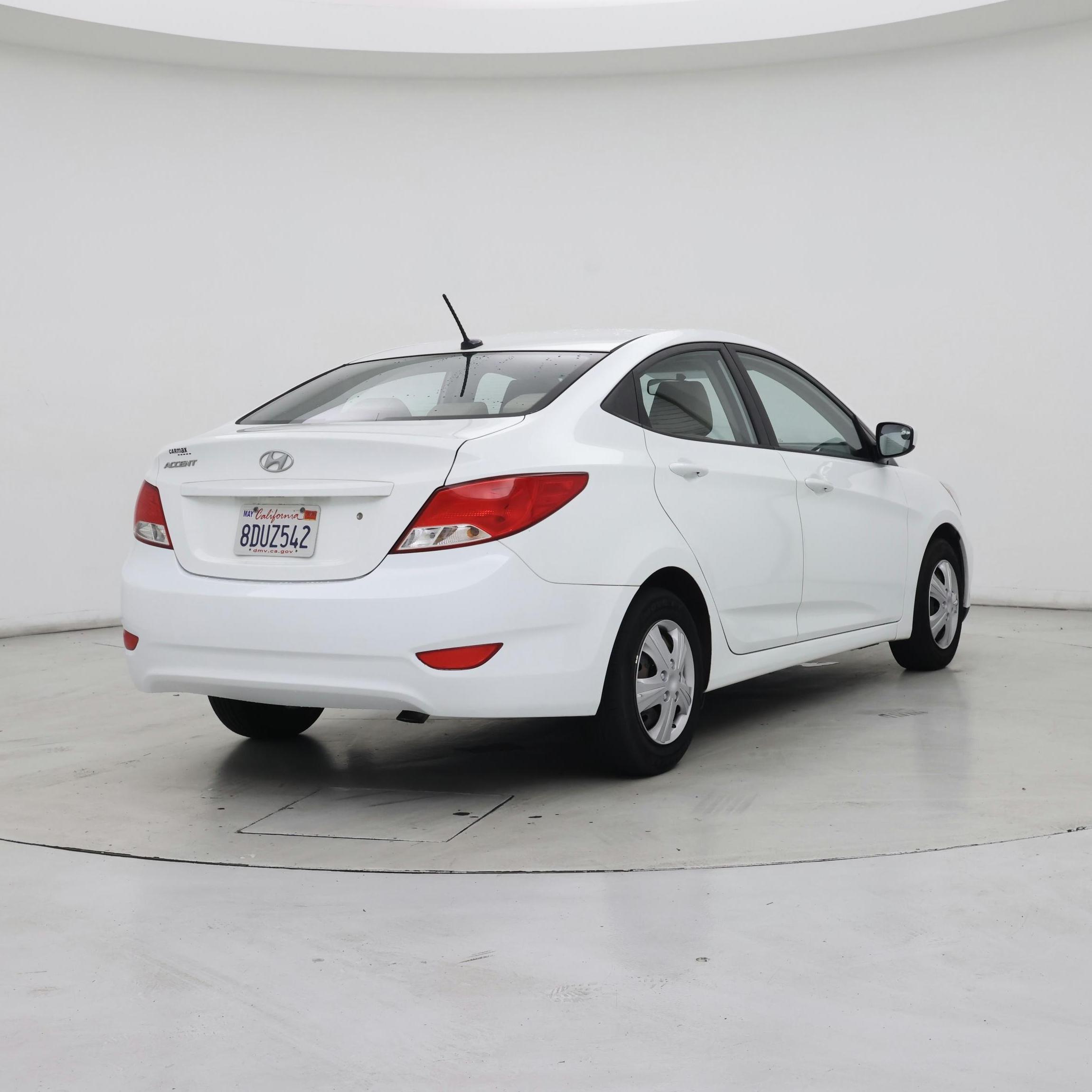 Thumbnail: 2016 Hyundai Accent - 8