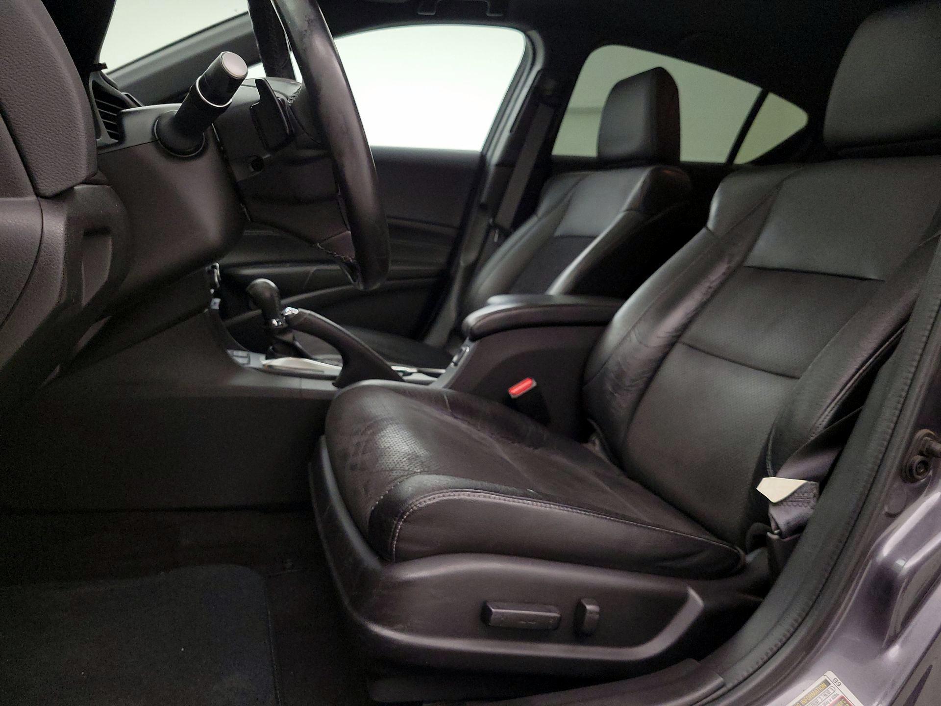 Thumbnail: 2018 Acura ILX - 11