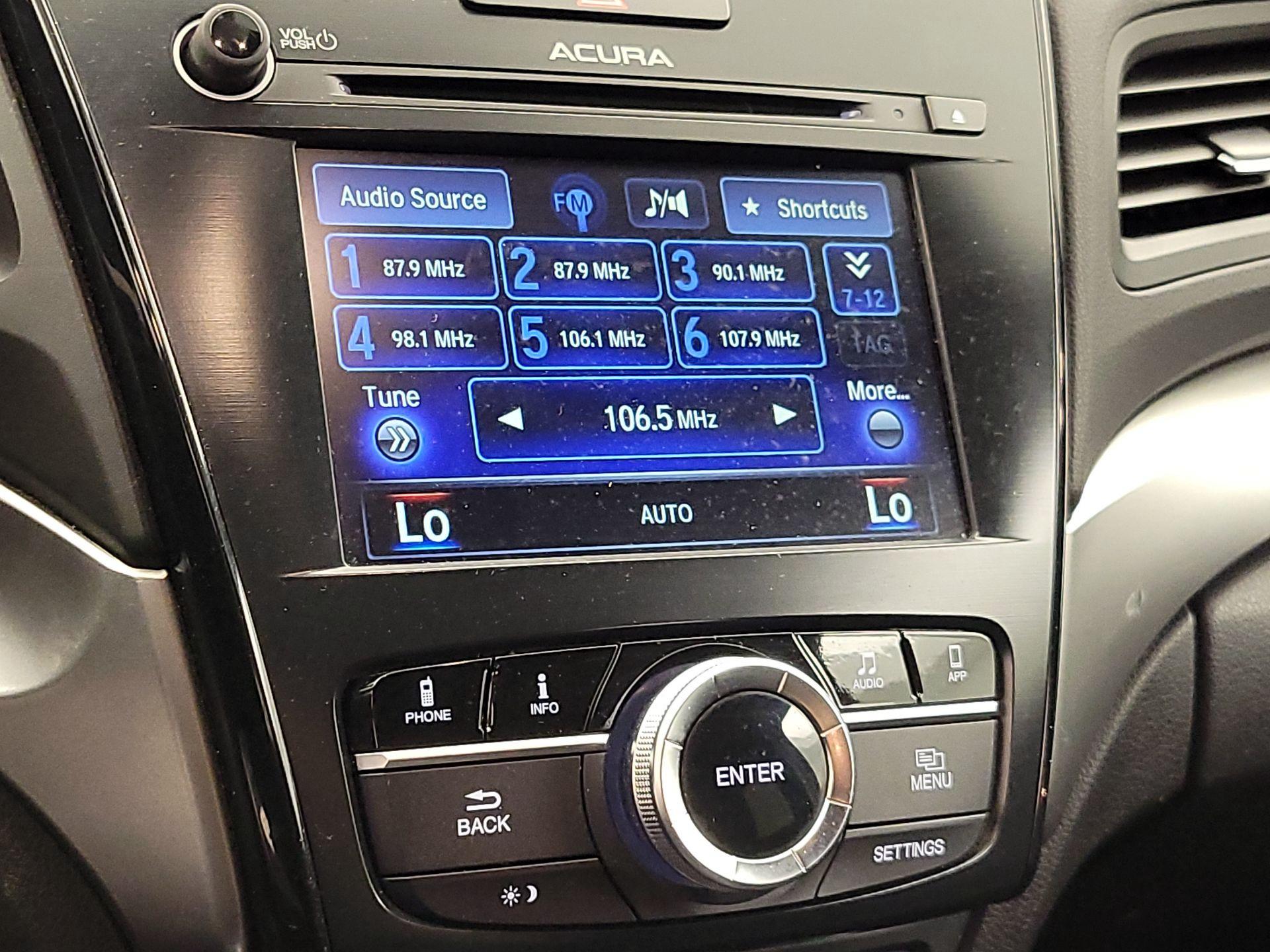 Thumbnail: 2018 Acura ILX - 15