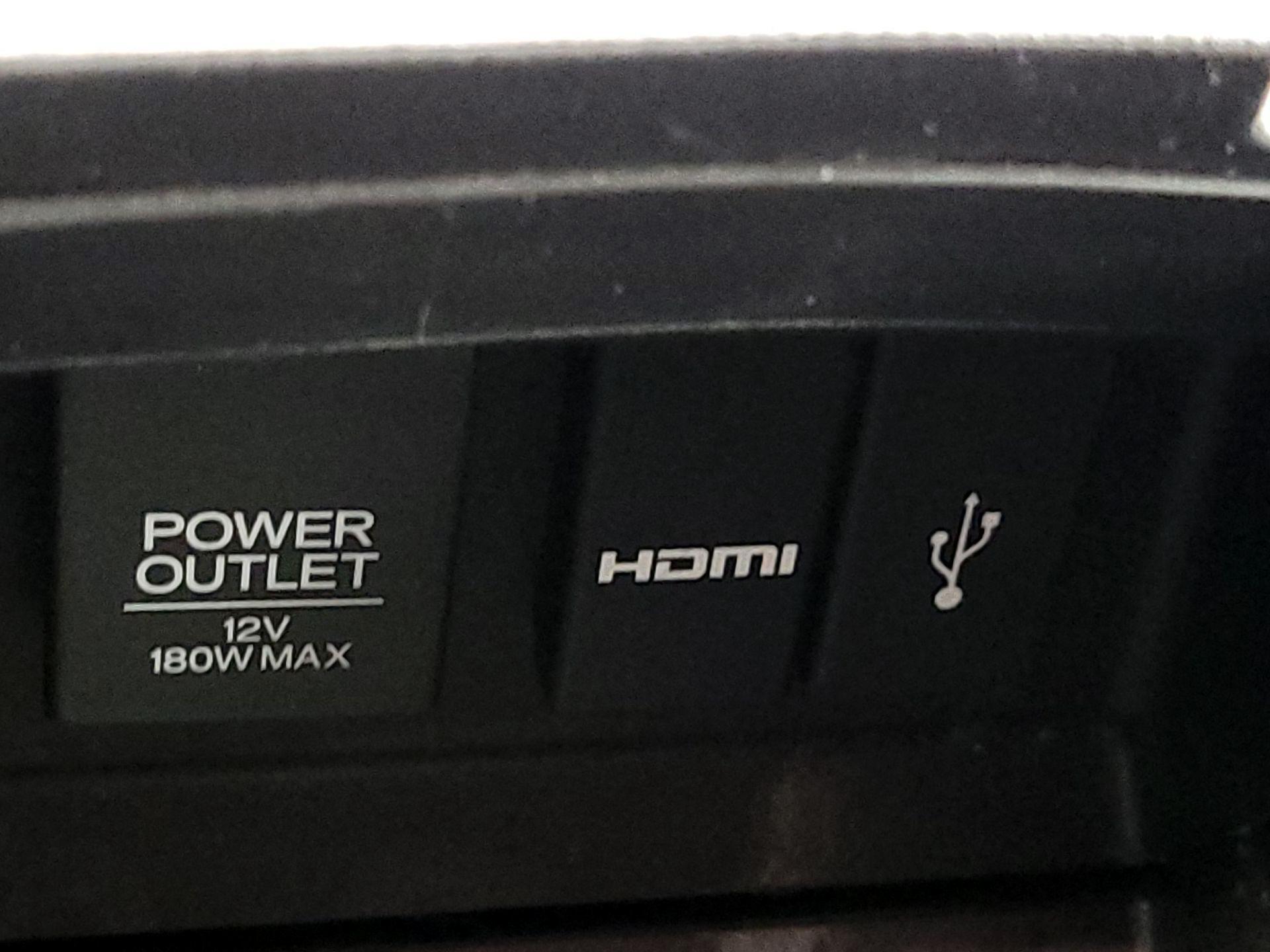 Thumbnail: 2018 Acura ILX - 18