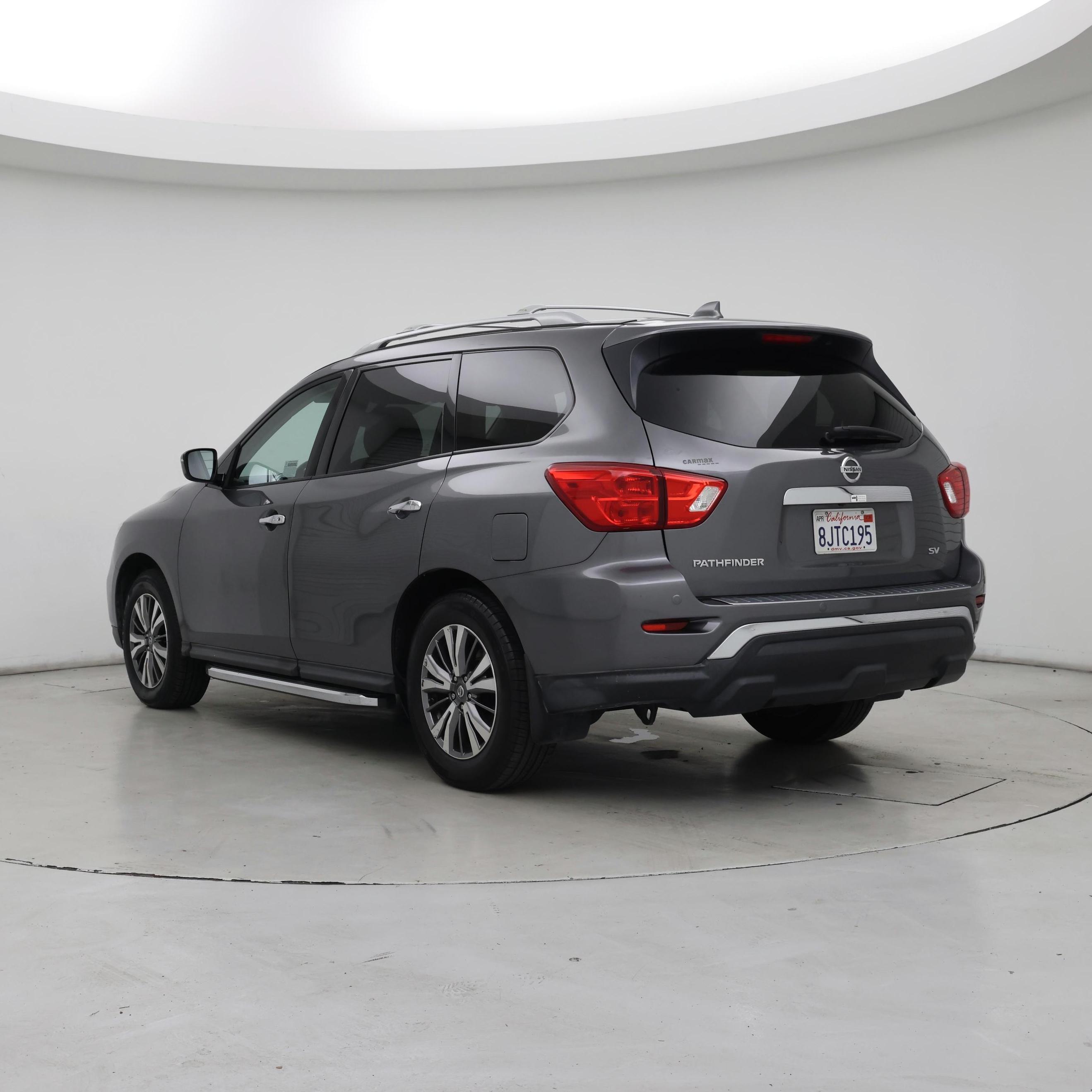 Thumbnail: 2019 Nissan Pathfinder - 2