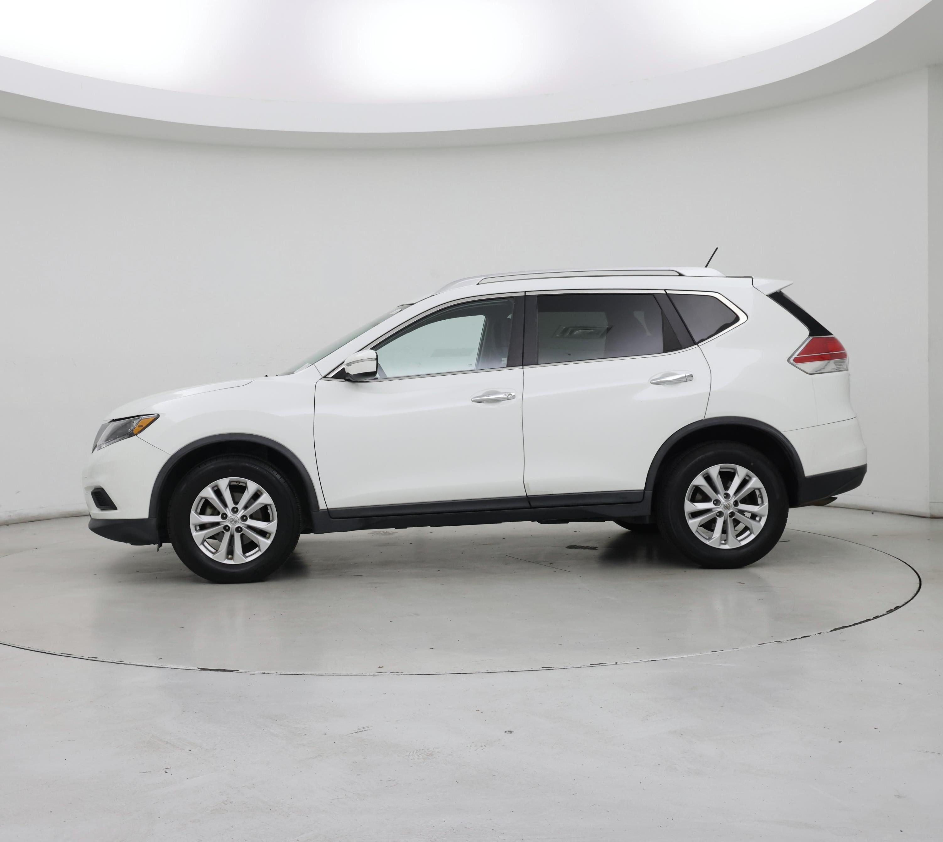 Thumbnail: 2015 Nissan Rogue - 3