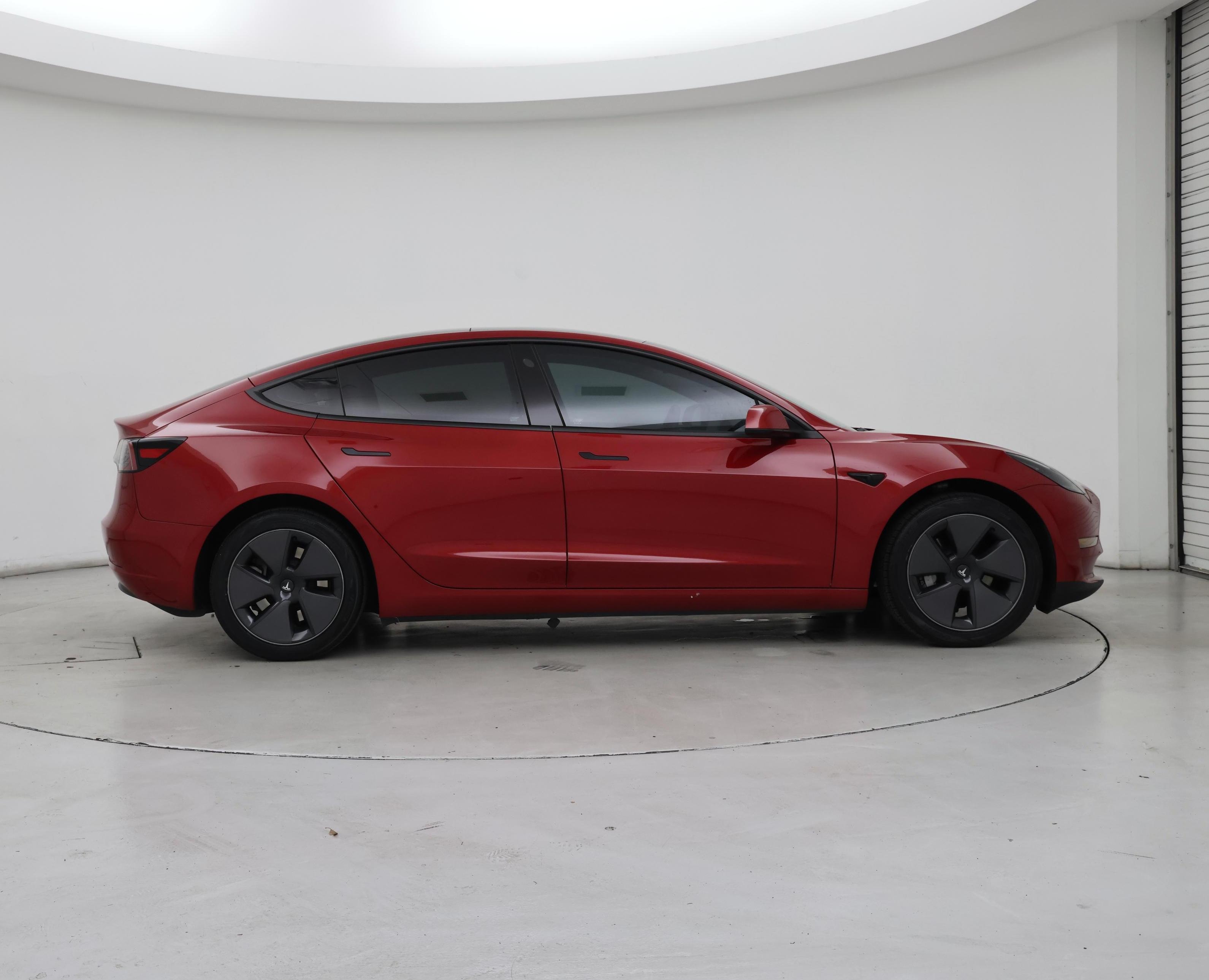 Thumbnail: 2023 Tesla Model 3 - 7