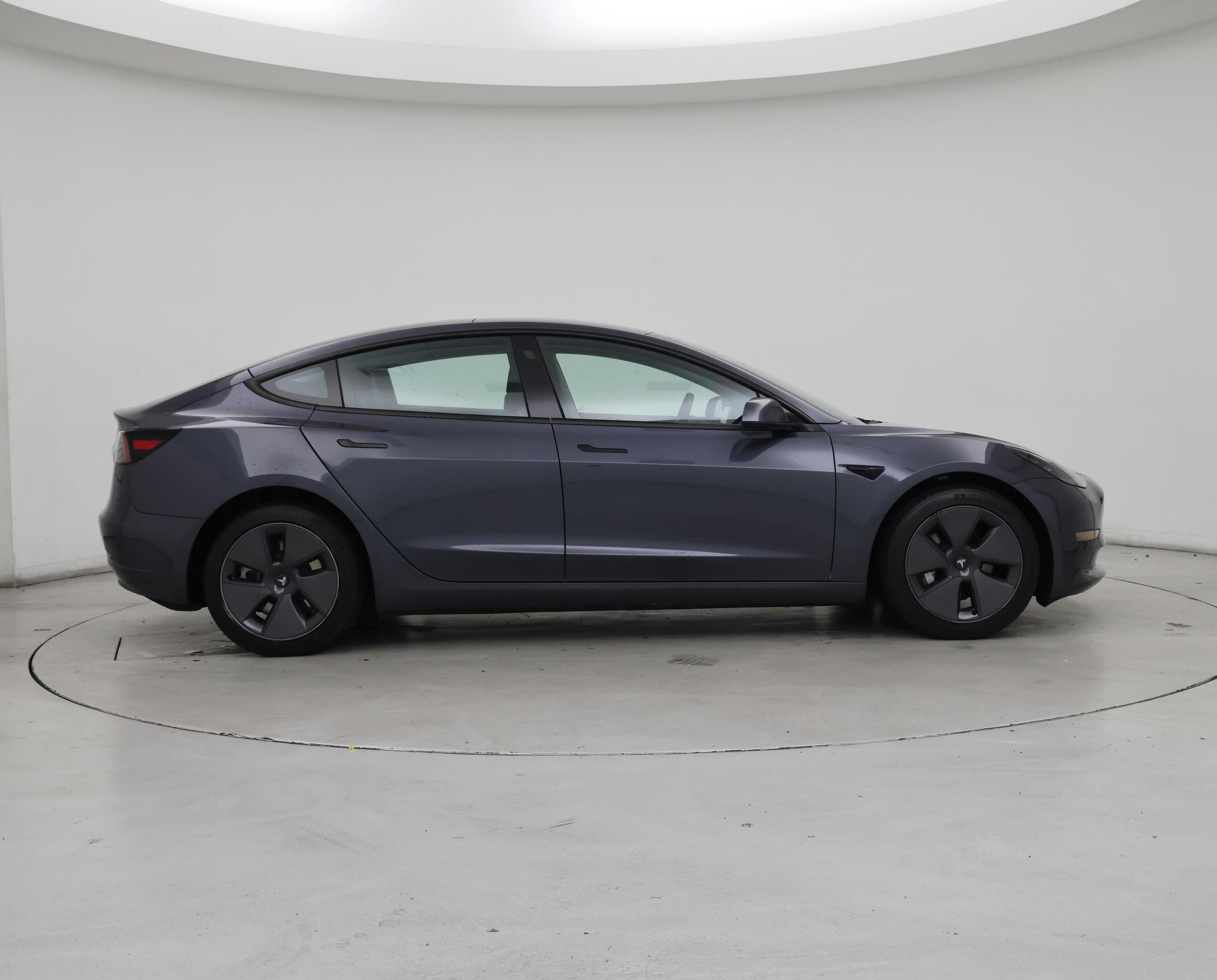 Thumbnail: 2023 Tesla Model 3 - 7