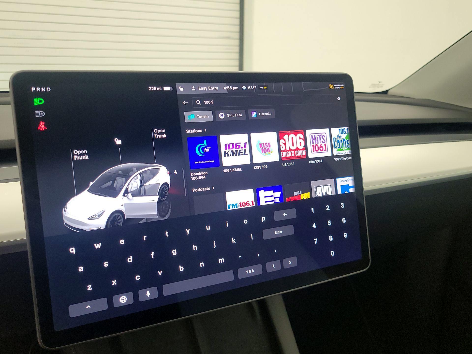 Thumbnail: 2023 Tesla Model Y - 14