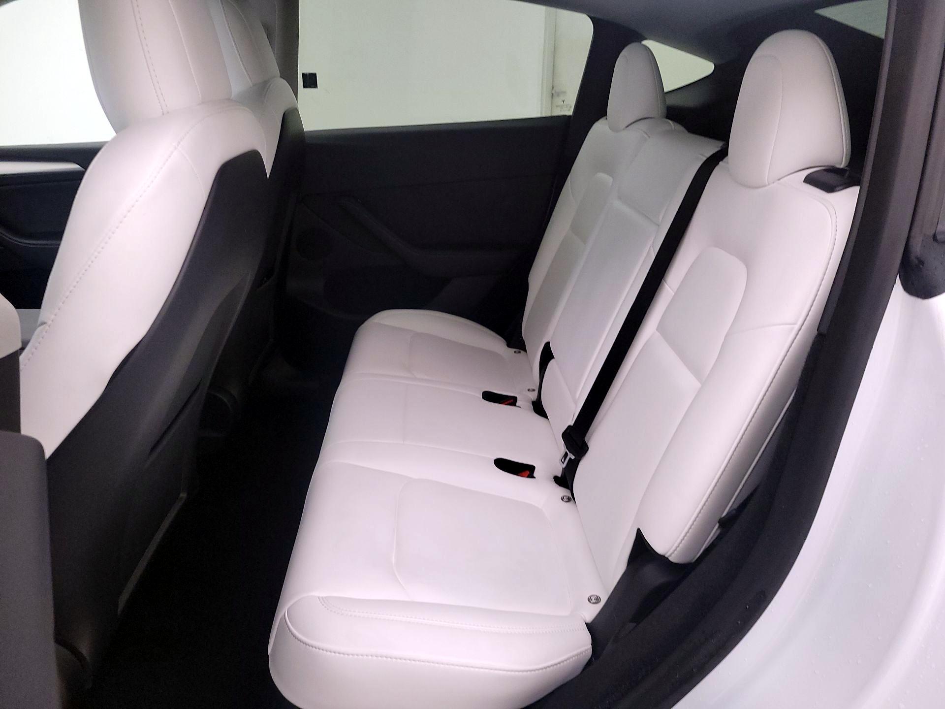 Thumbnail: 2023 Tesla Model Y - 18