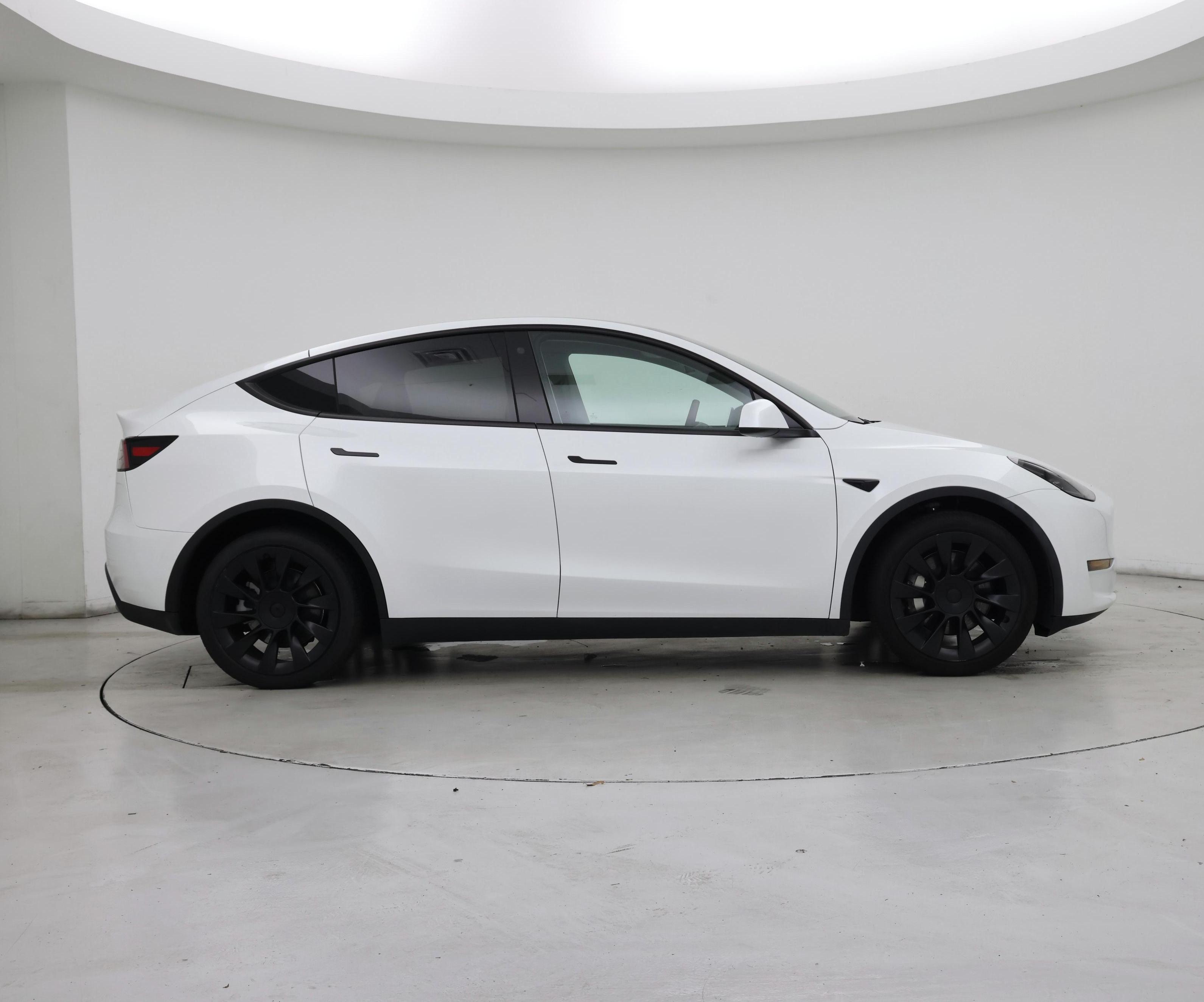 Thumbnail: 2023 Tesla Model Y - 7