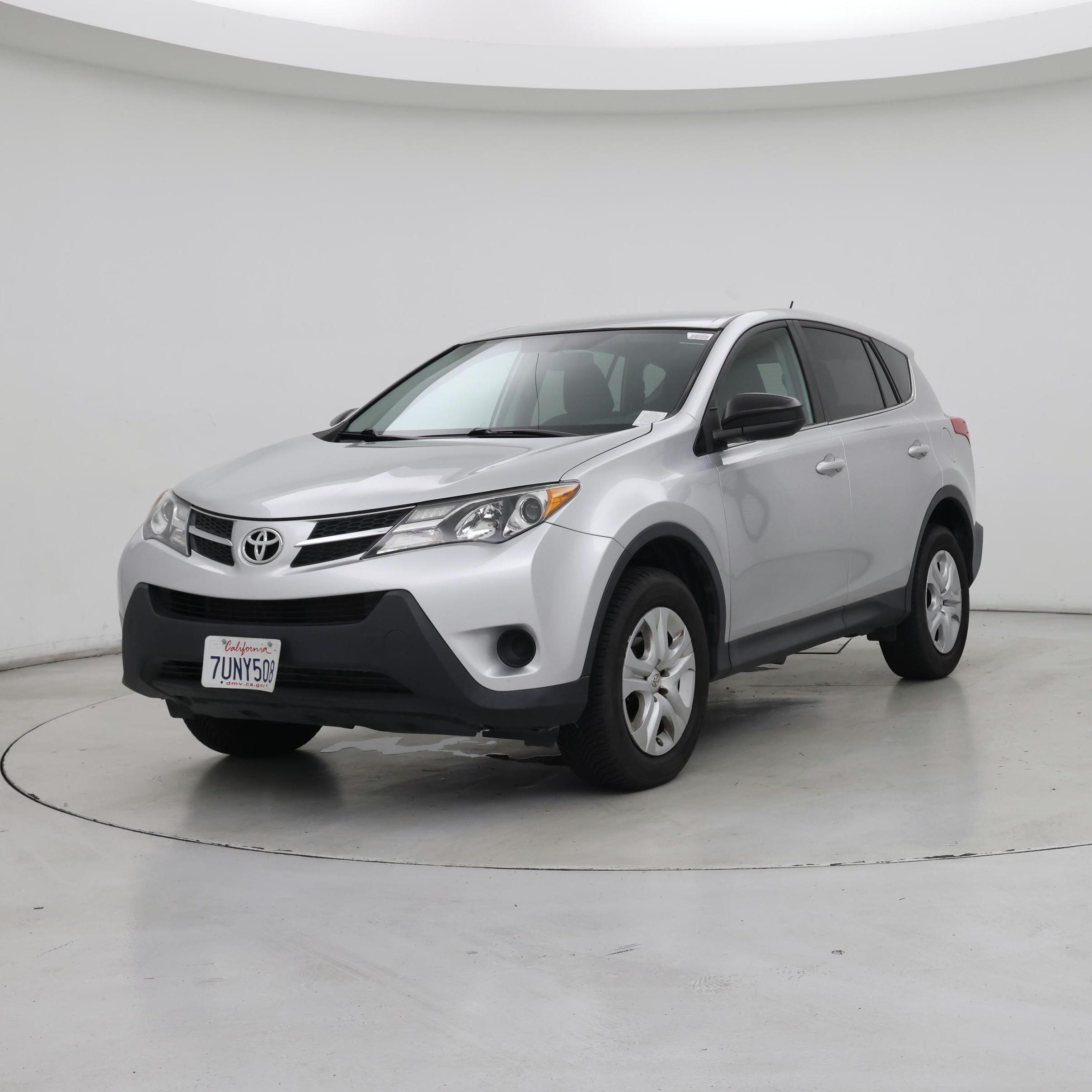 Thumbnail: 2015 Toyota RAV4 - 4