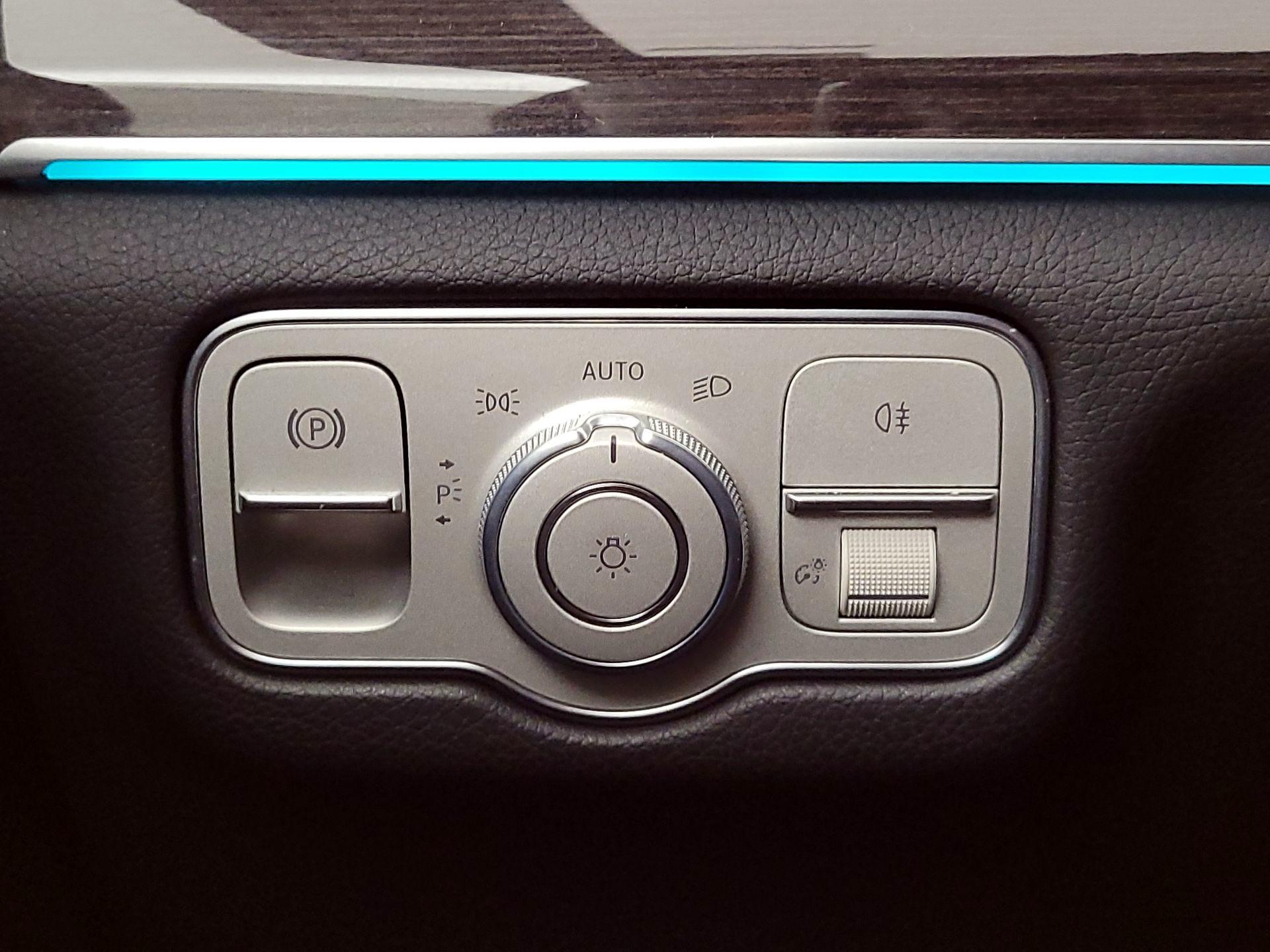 Thumbnail: 2020 Mercedes-Benz GLE - 13