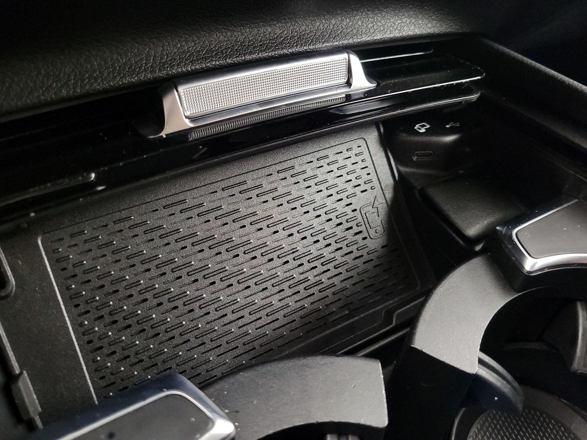 Thumbnail: 2020 Mercedes-Benz GLE - 19