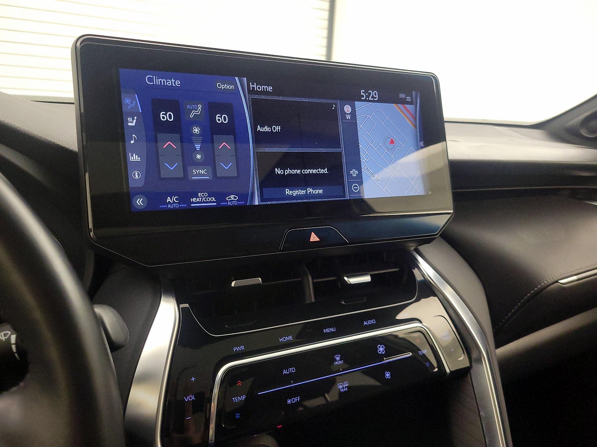 Thumbnail: 2021 Toyota Venza - 17