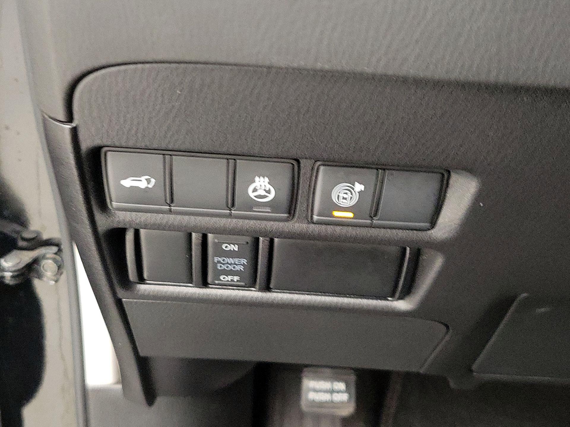 Thumbnail: 2023 Nissan Armada - 13