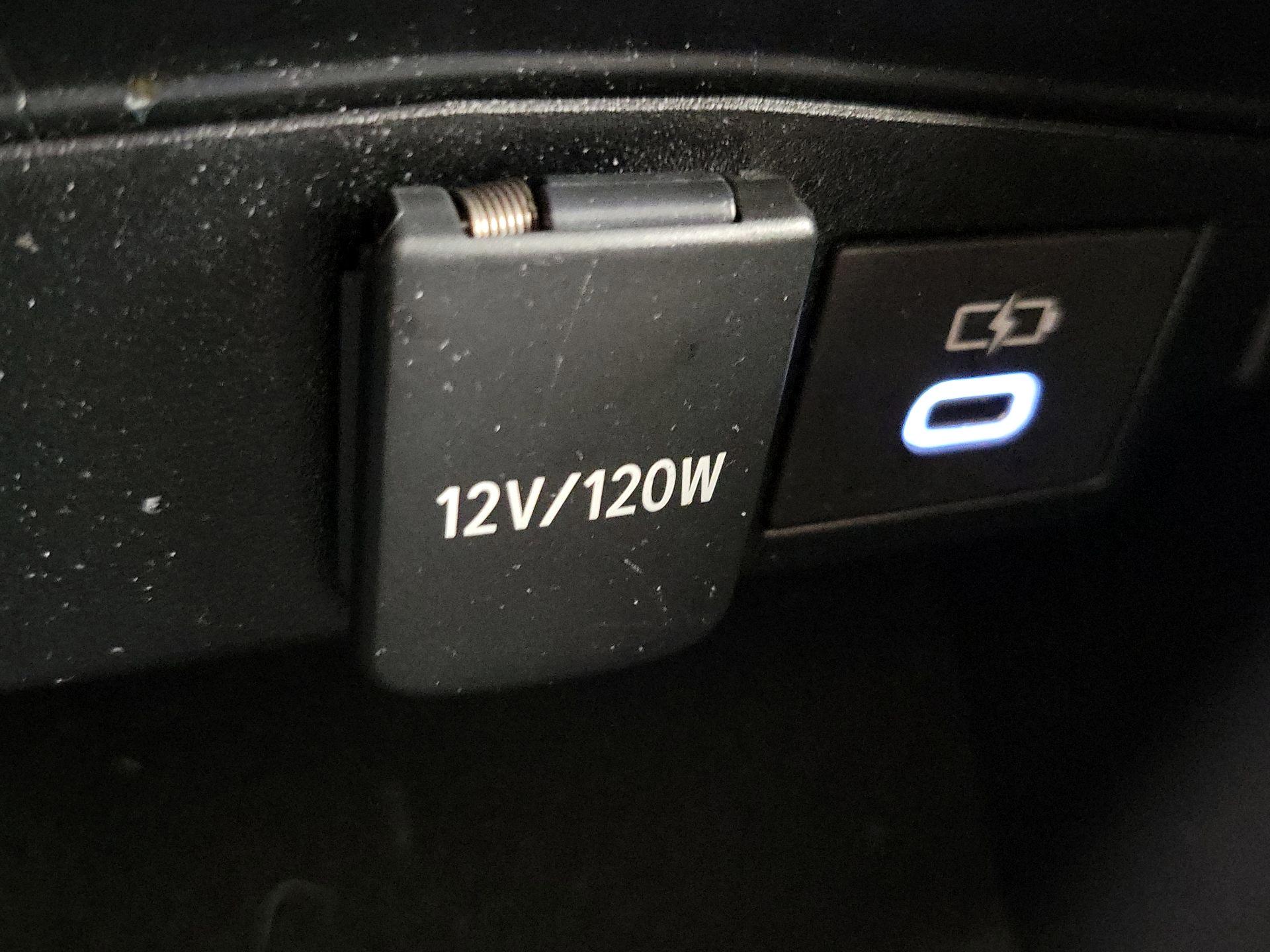 Thumbnail: 2024 Toyota Corolla - 18