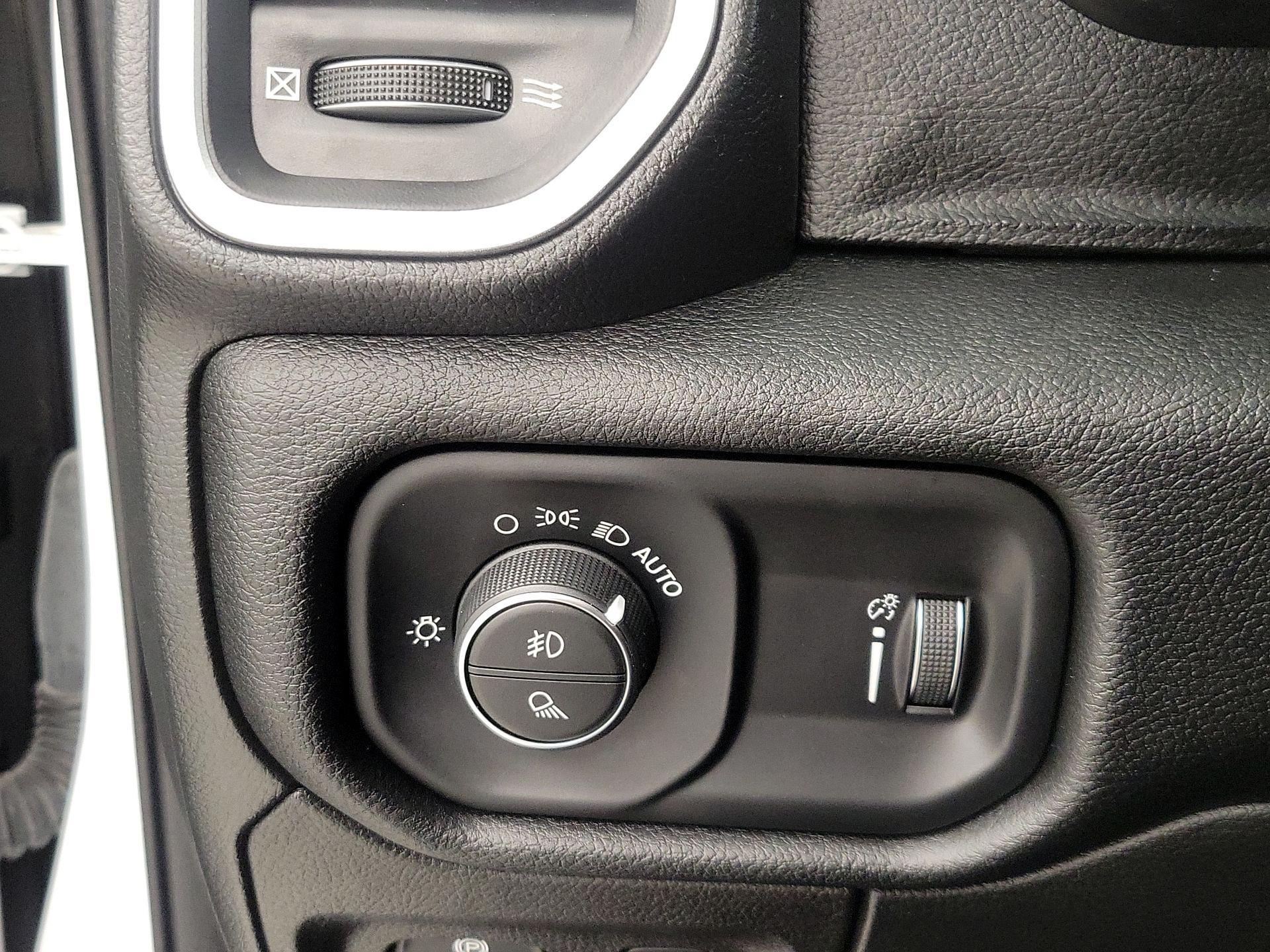 Thumbnail: 2022 RAM 1500 - 13