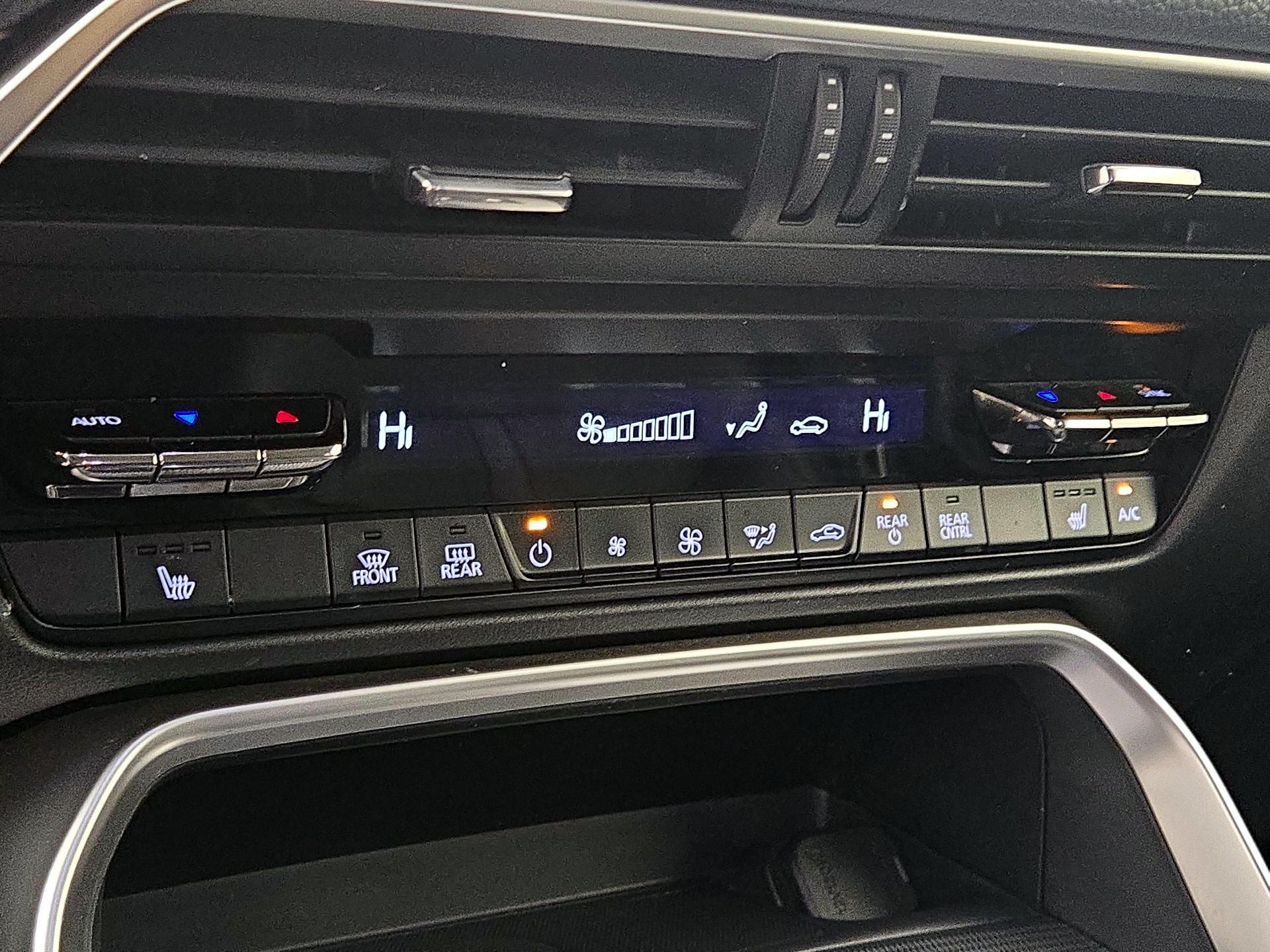 Thumbnail: 2024 Mazda CX-90 - 16