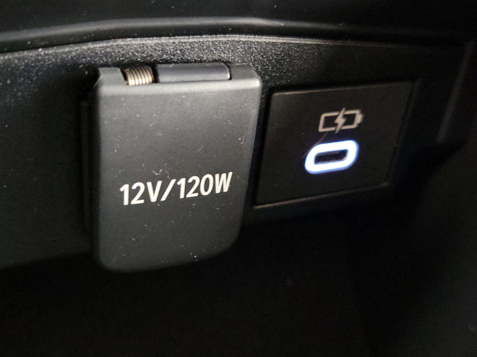 Thumbnail: 2024 Toyota Corolla - 18