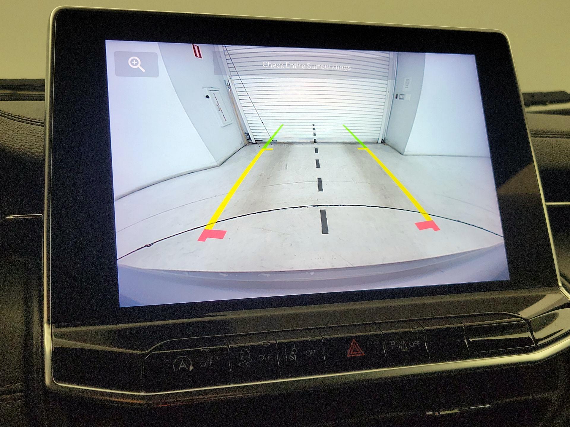 Thumbnail: 2023 Jeep Compass - 14