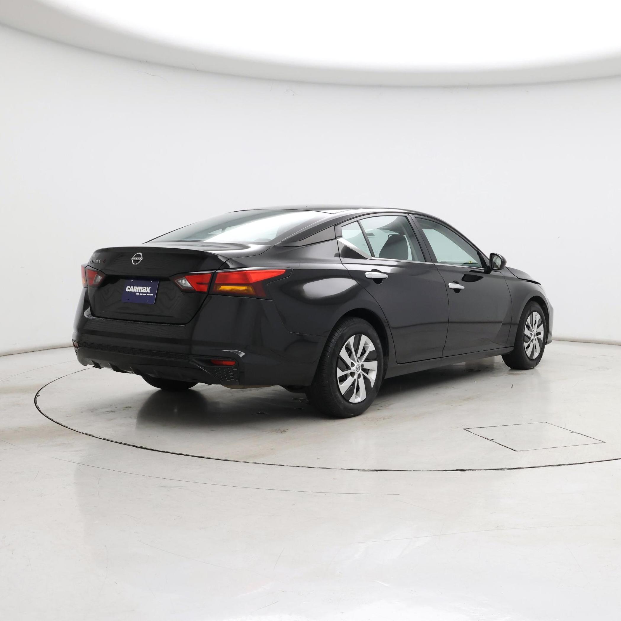 Thumbnail: 2023 Nissan Altima - 8