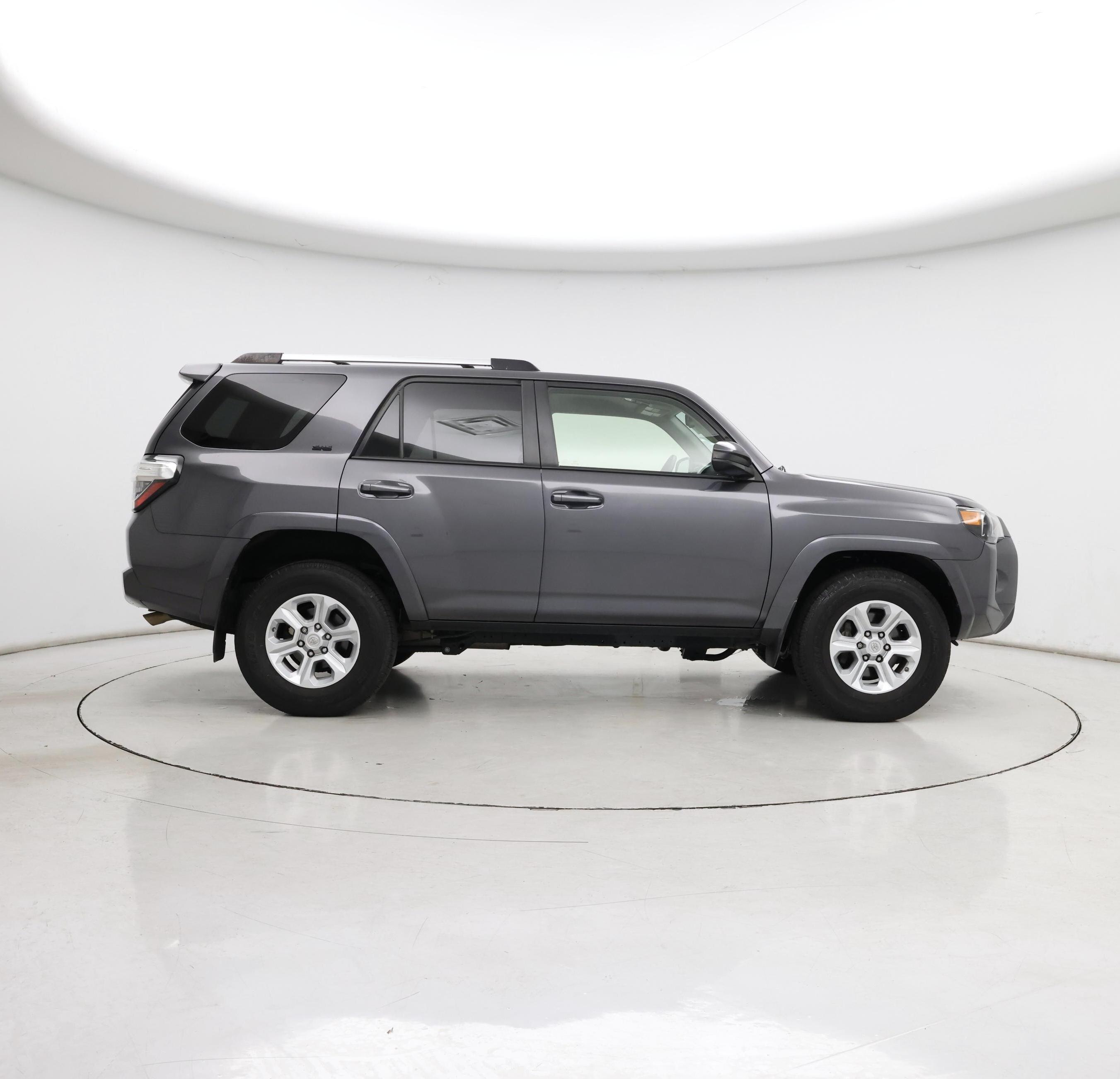 Thumbnail: 2020 Toyota 4Runner - 7