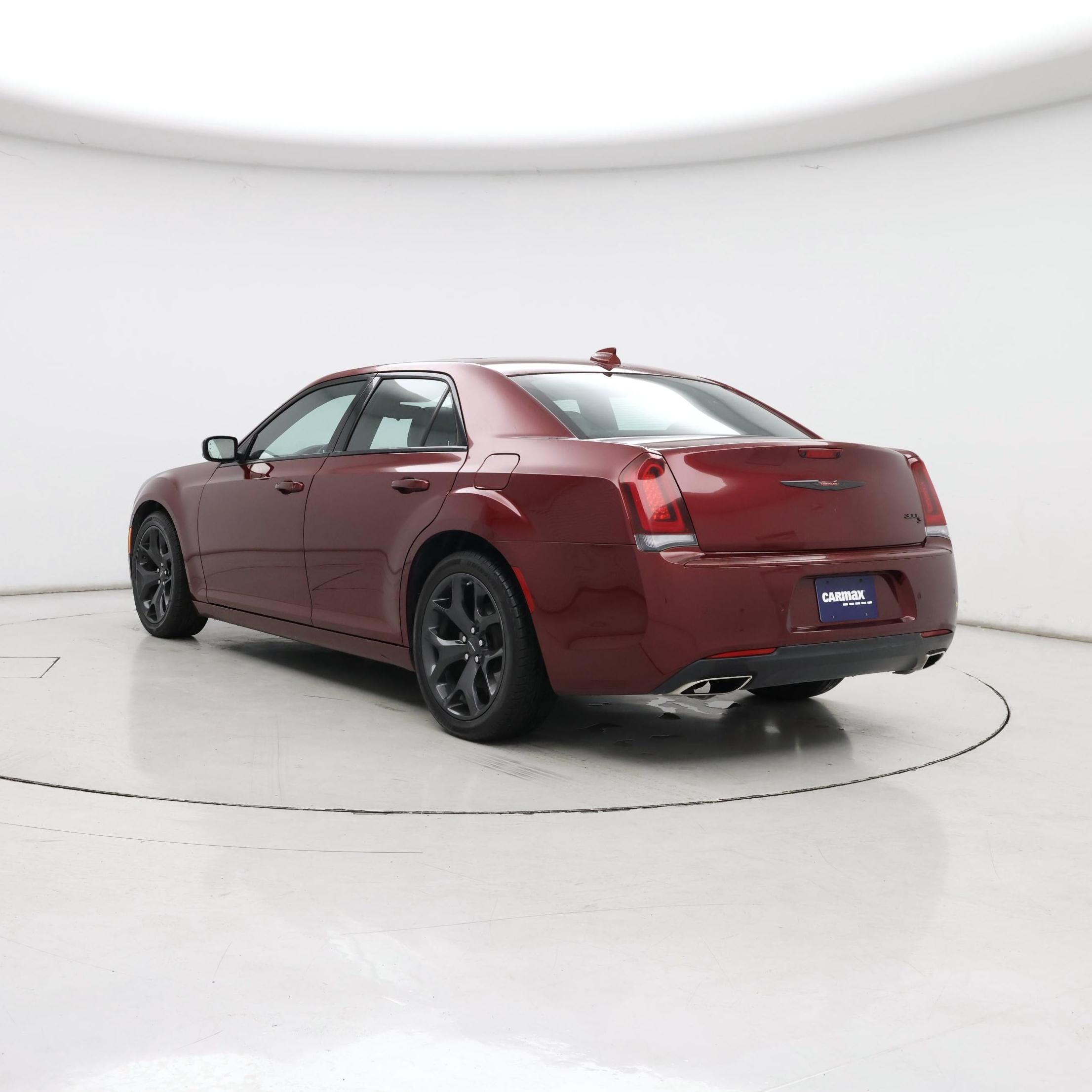 Thumbnail: 2023 Chrysler 300 - 2