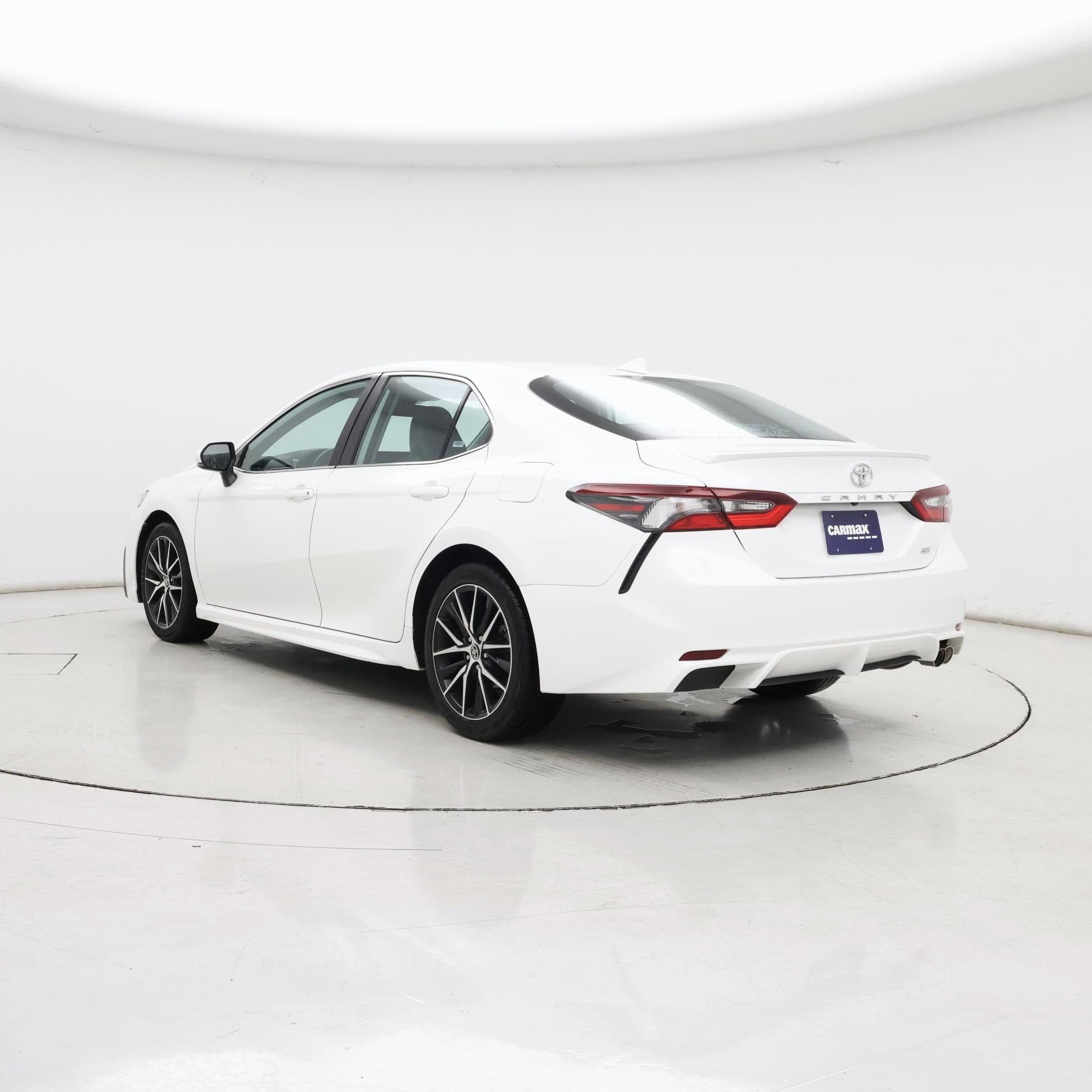 Thumbnail: 2024 Toyota Camry - 2