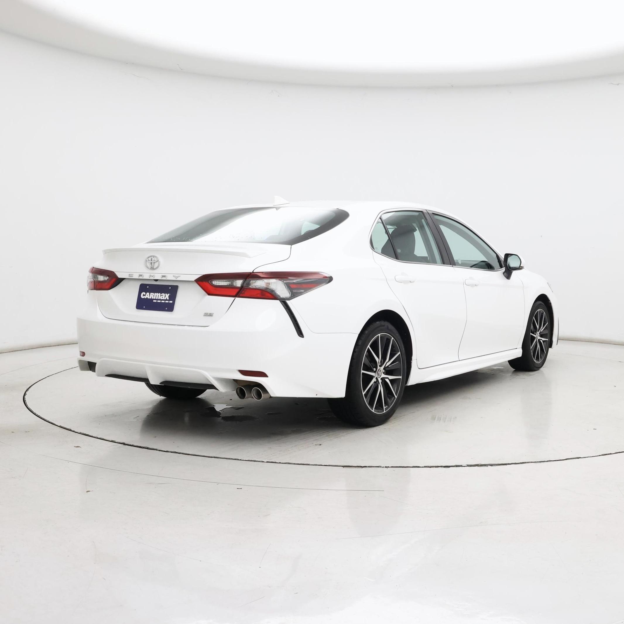 Thumbnail: 2024 Toyota Camry - 8