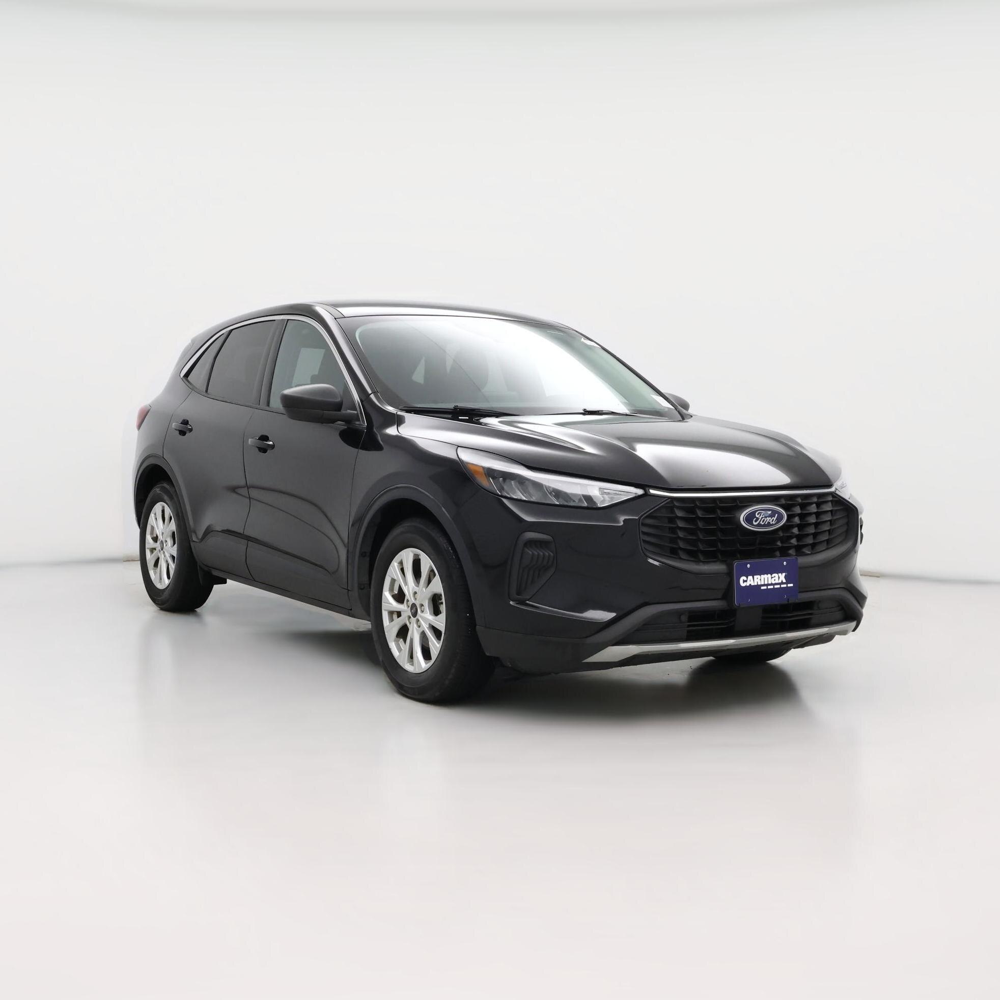 Thumbnail: 2023 Ford Escape - 1