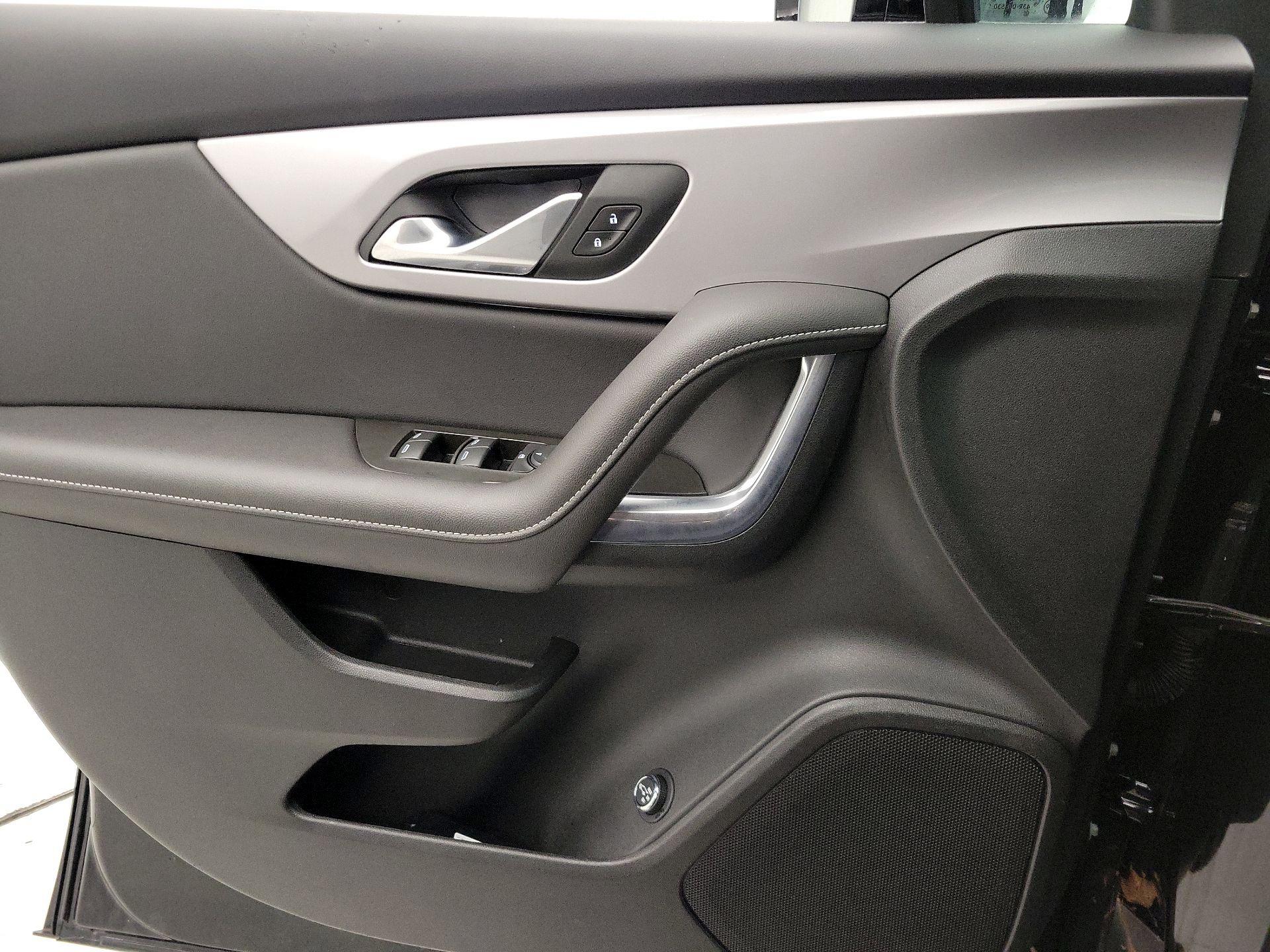 Thumbnail: 2023 Chevrolet Blazer - 12