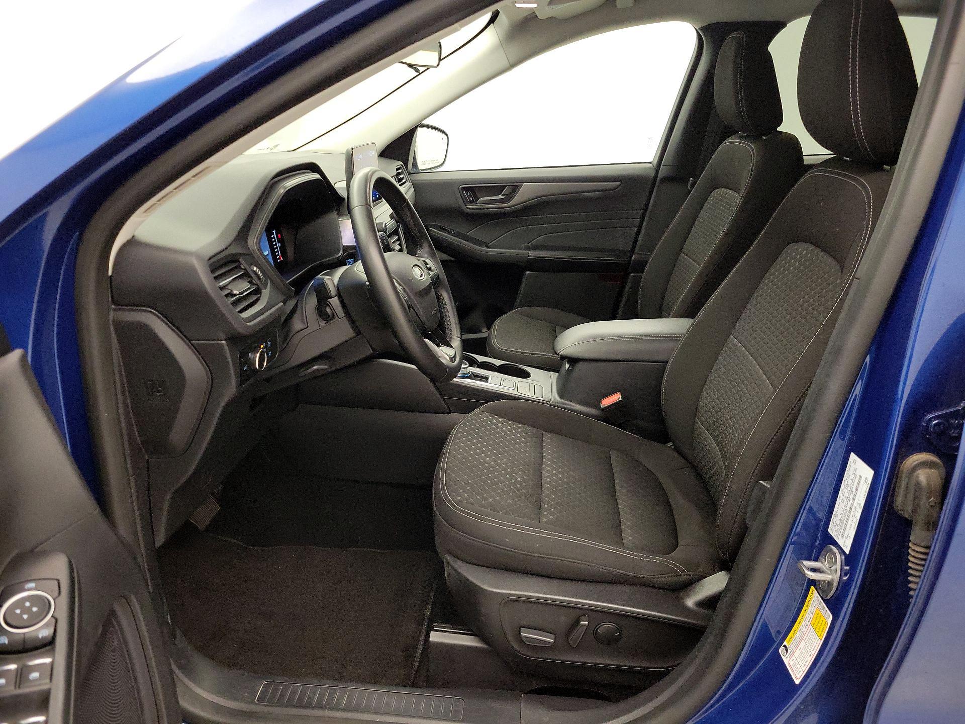 Thumbnail: 2023 Ford Escape - 11