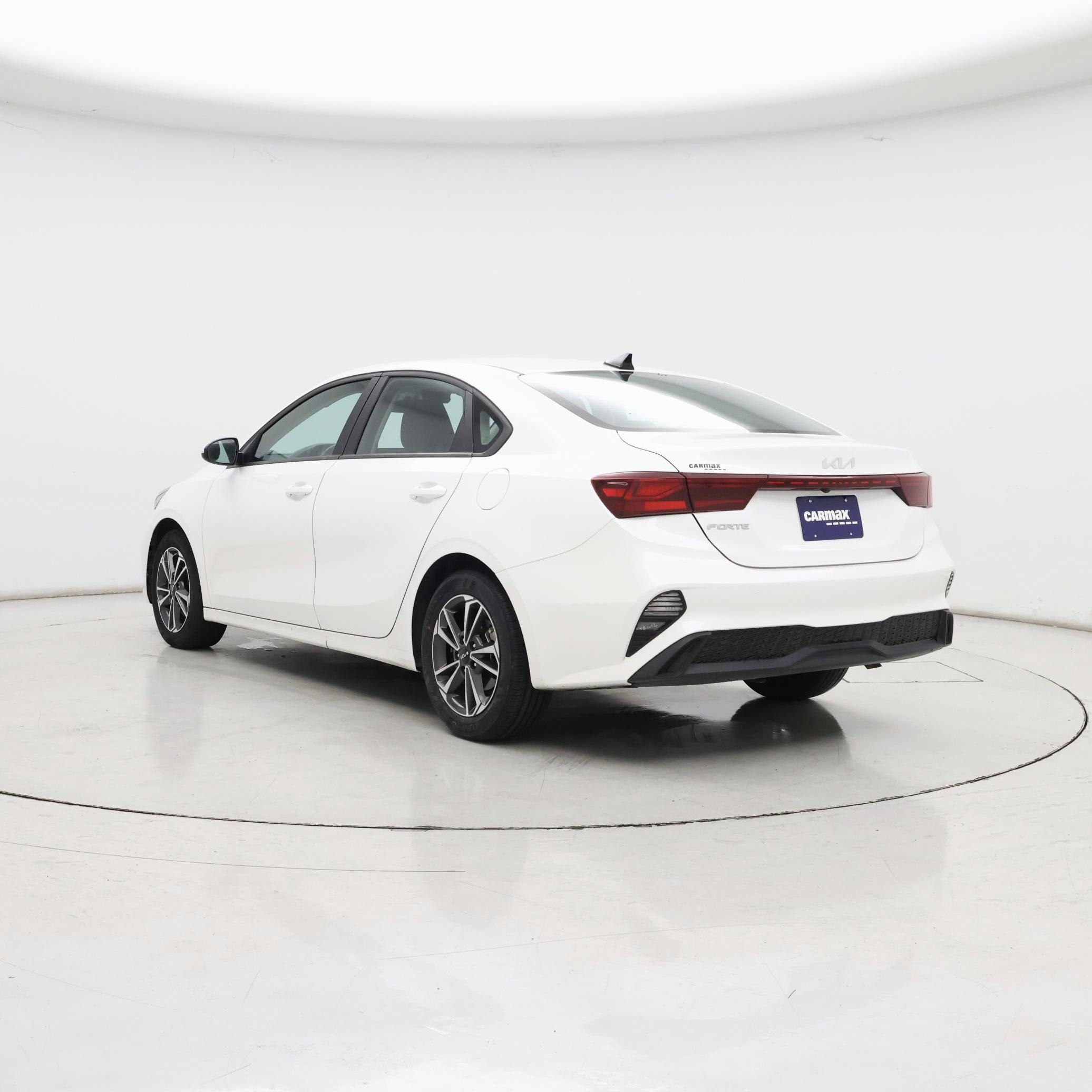 Thumbnail: 2024 Kia Forte - 2