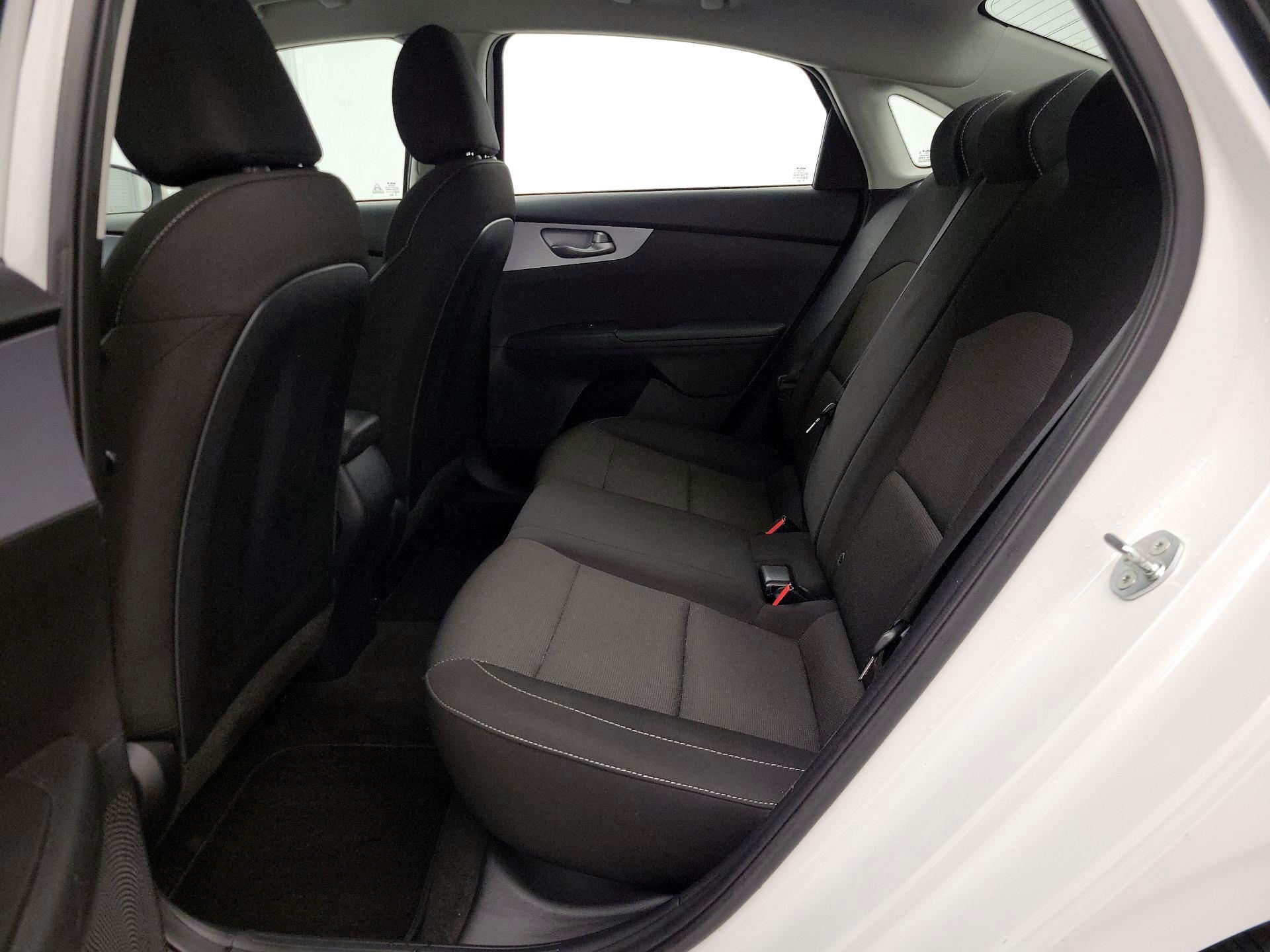 Thumbnail: 2024 Kia Forte - 19