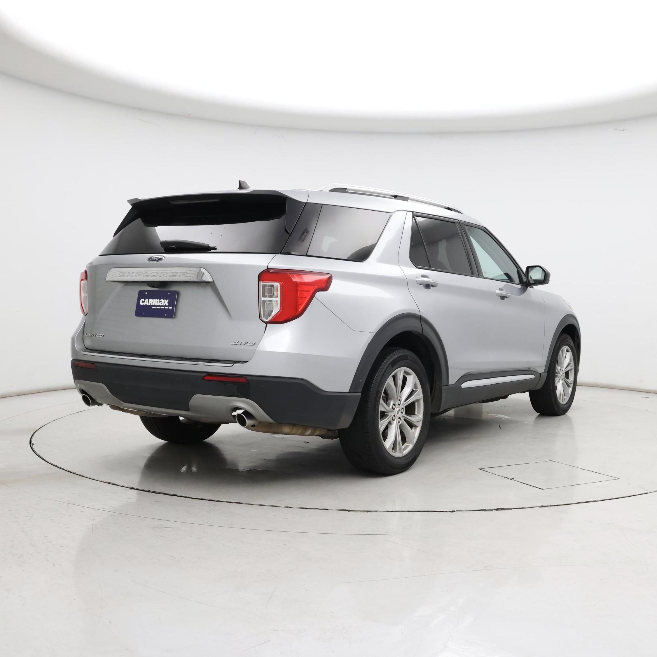 Thumbnail: 2023 Ford Explorer - 8