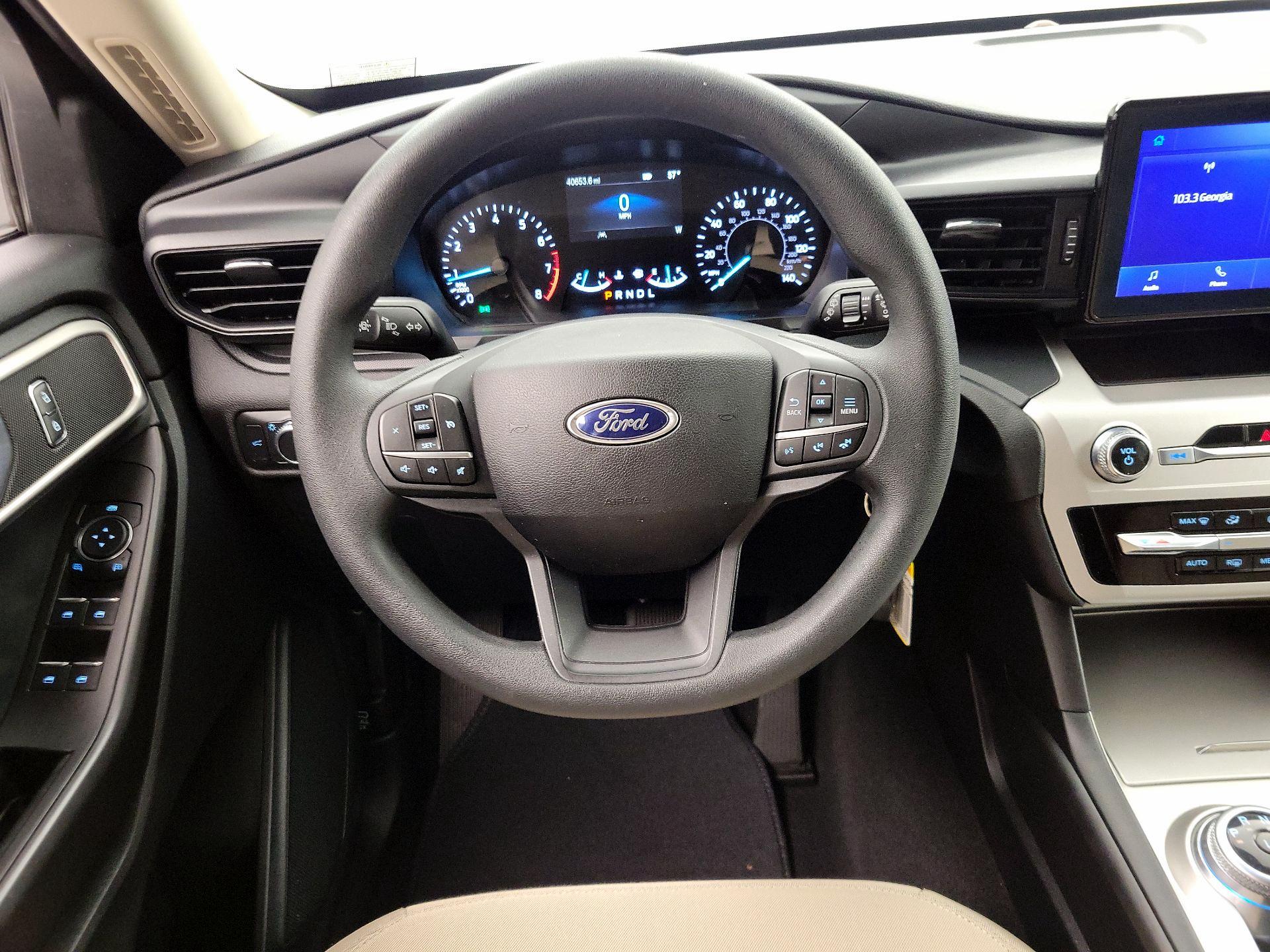 Thumbnail: 2021 Ford Explorer - 10