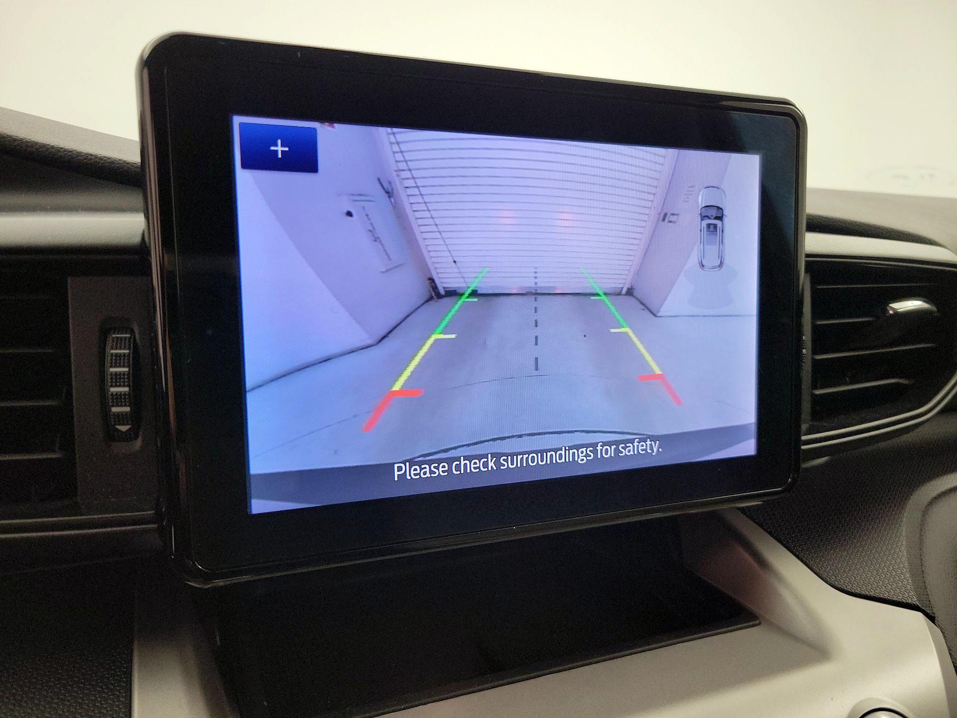 Thumbnail: 2021 Ford Explorer - 14