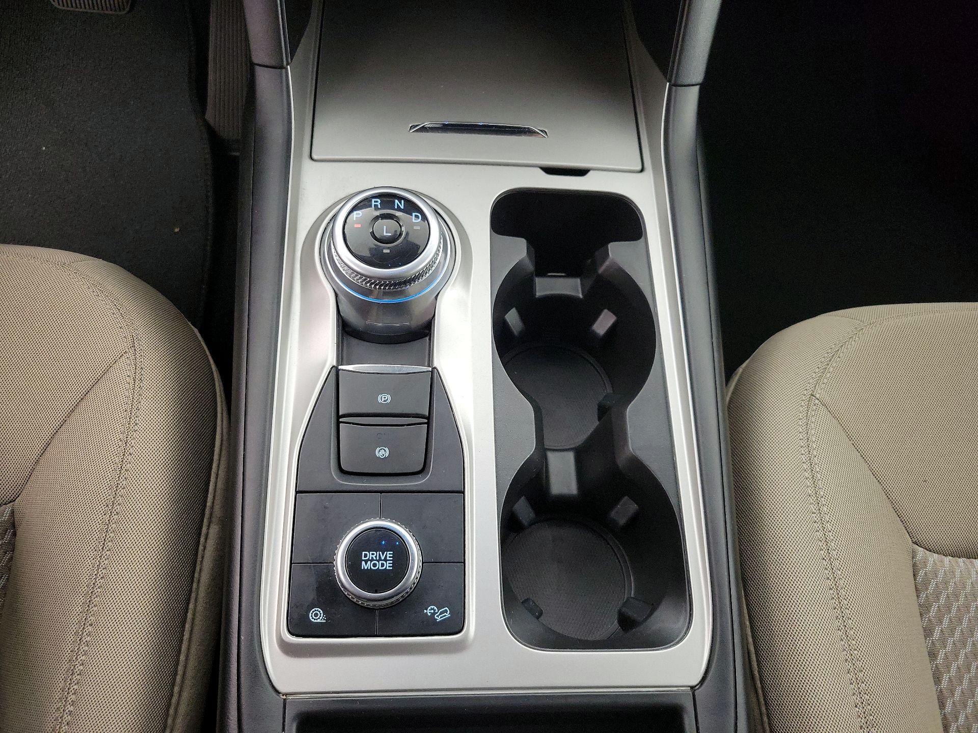 Thumbnail: 2021 Ford Explorer - 17