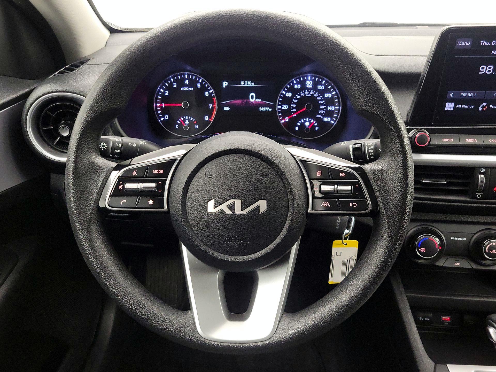 Thumbnail: 2024 Kia Forte - 10