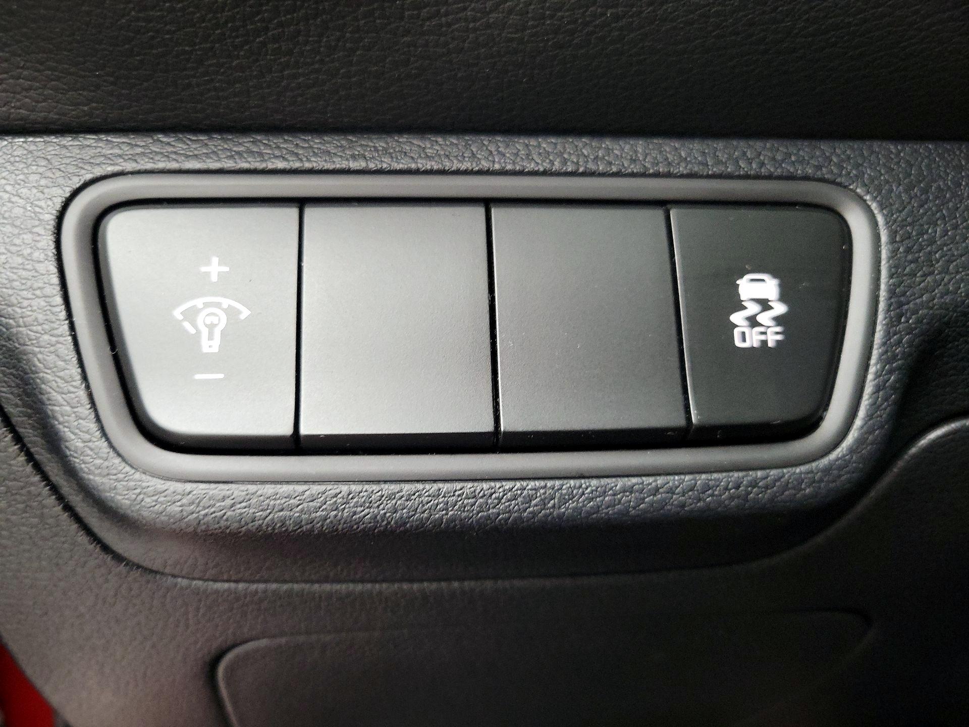 Thumbnail: 2024 Kia Forte - 13