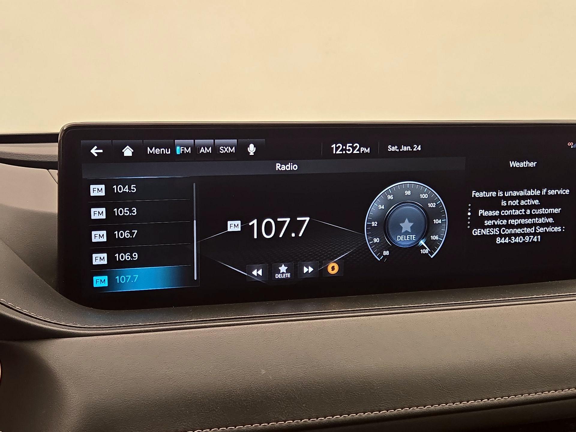 Thumbnail: 2023 Genesis G80 - 16