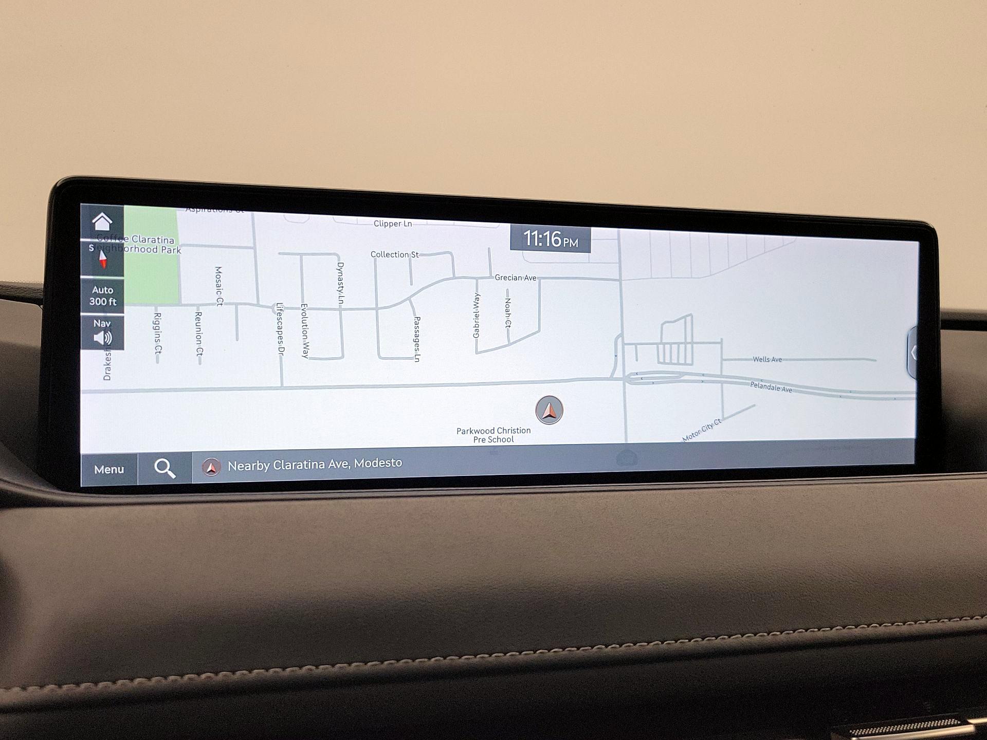 Thumbnail: 2023 Genesis G80 - 14