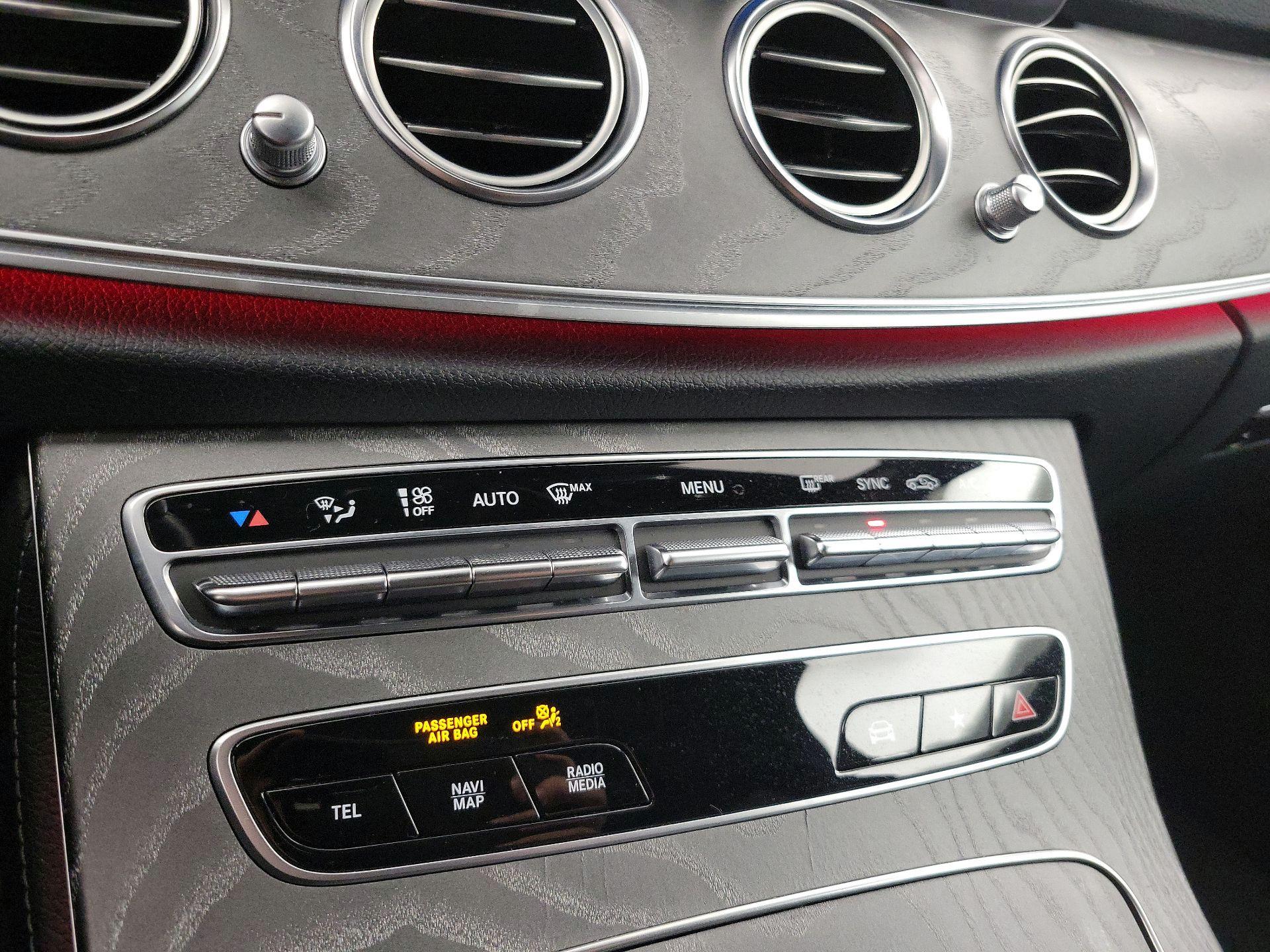 Thumbnail: 2021 Mercedes-Benz E-Class - 17