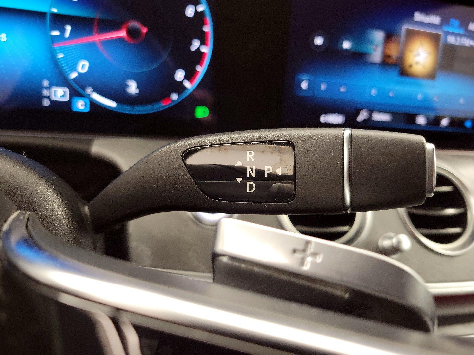 Thumbnail: 2021 Mercedes-Benz E-Class - 18