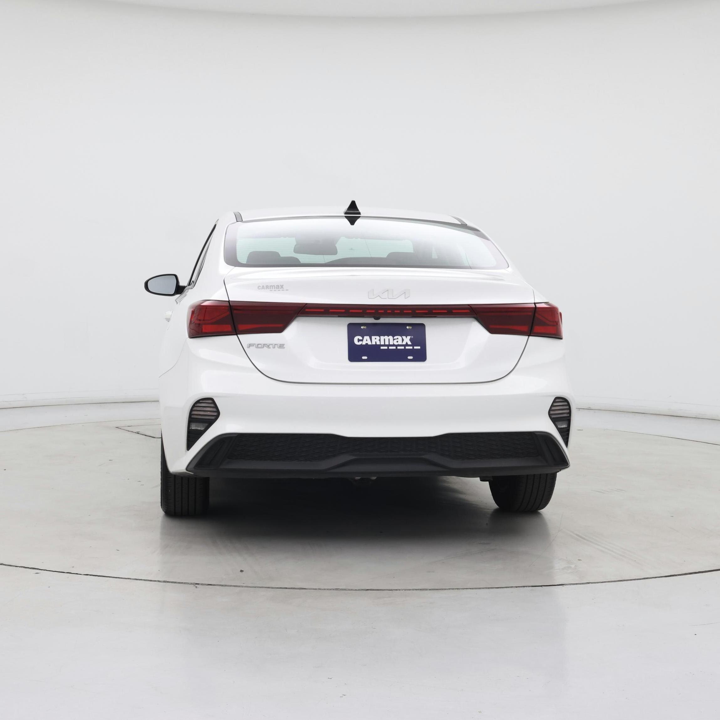 Thumbnail: 2024 Kia Forte - 6
