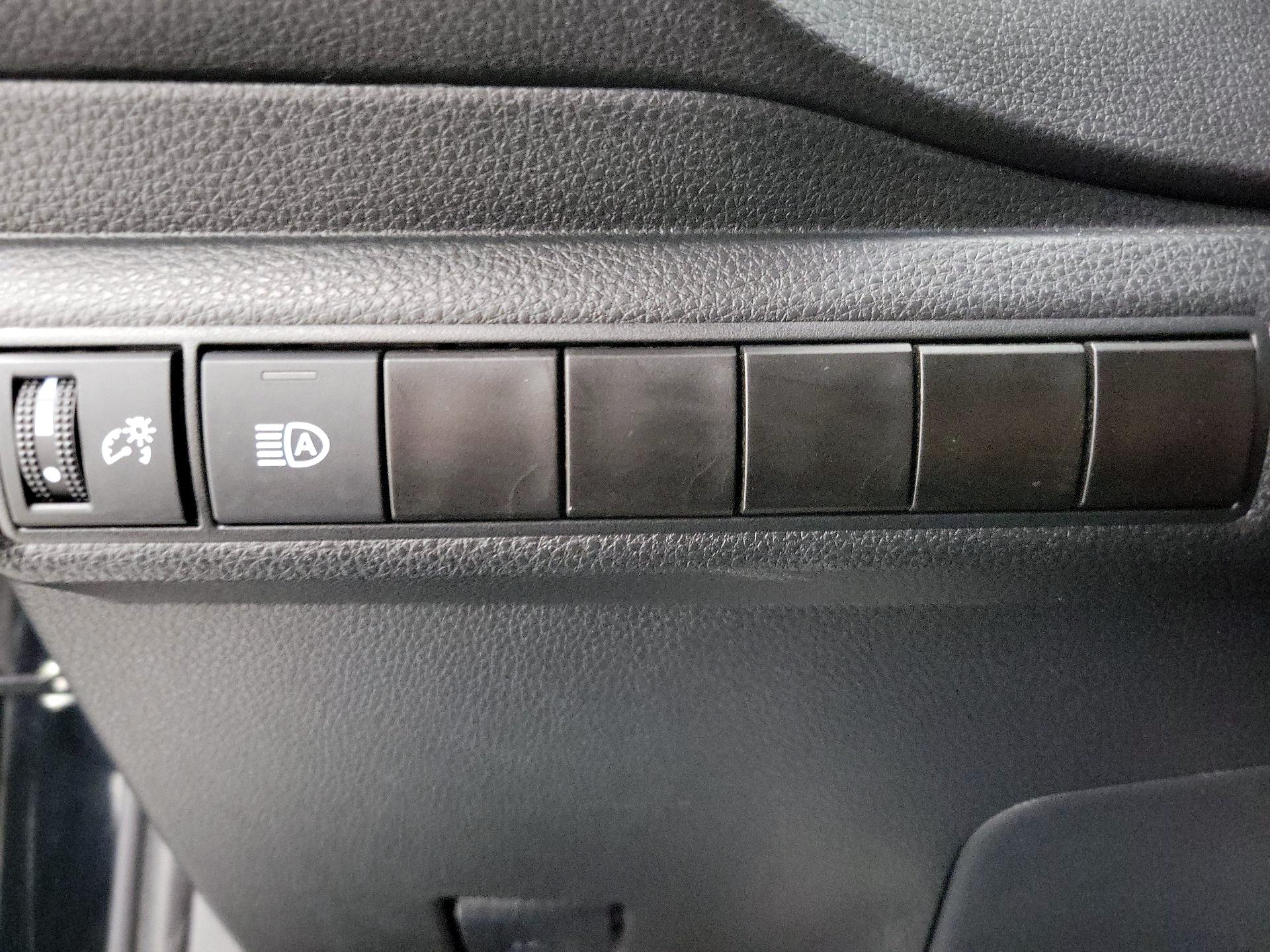 Thumbnail: 2024 Toyota Corolla - 13