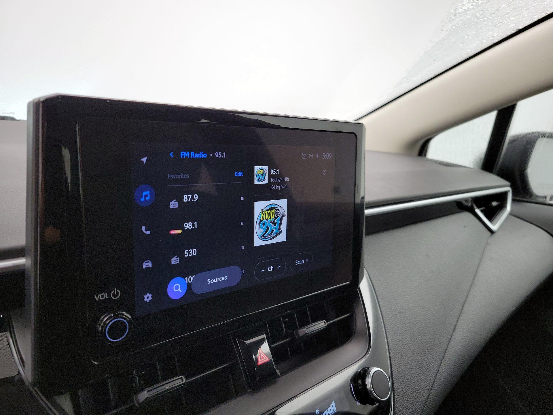 Thumbnail: 2024 Toyota Corolla - 15