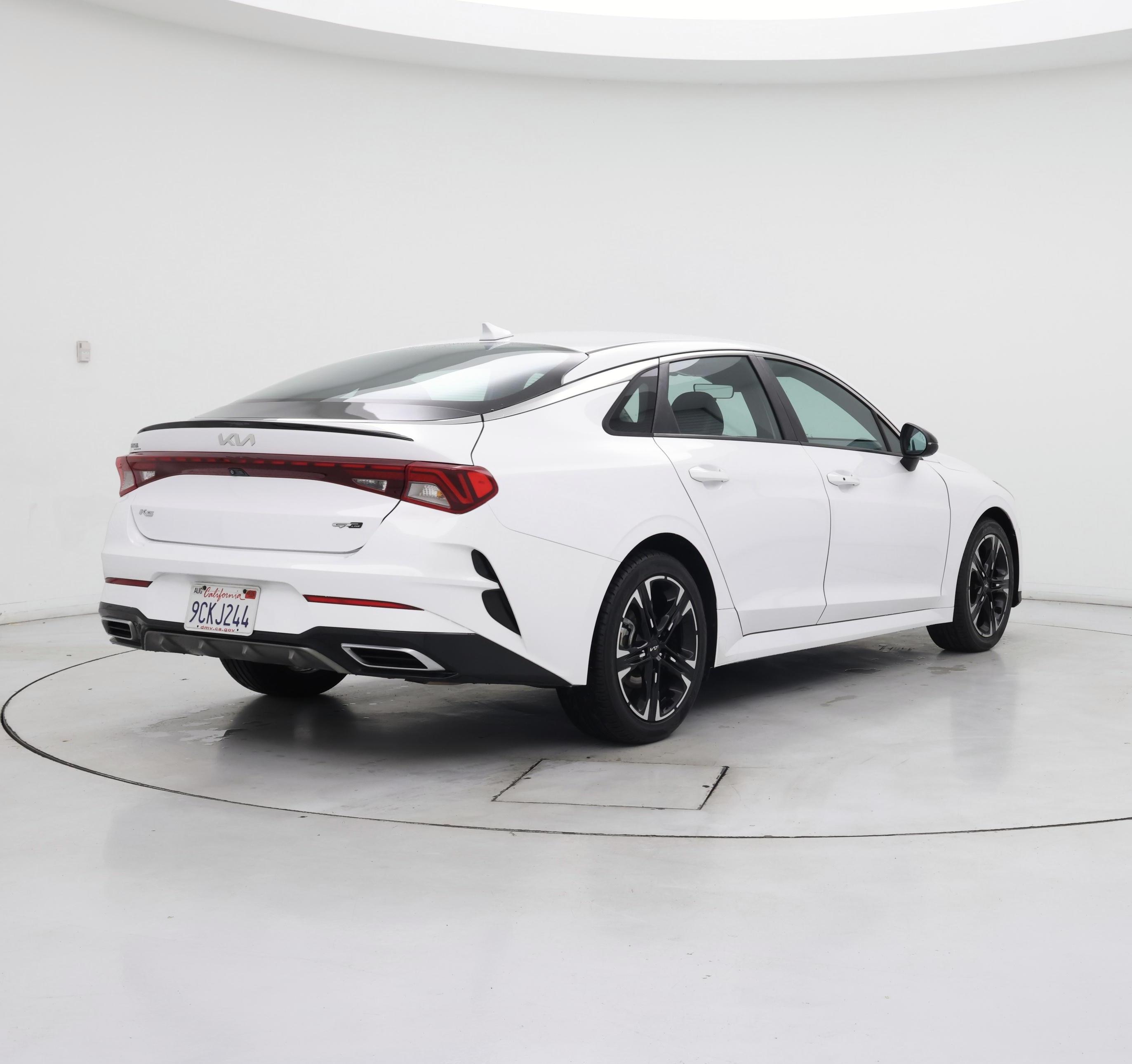 Thumbnail: 2022 Kia K5 - 8