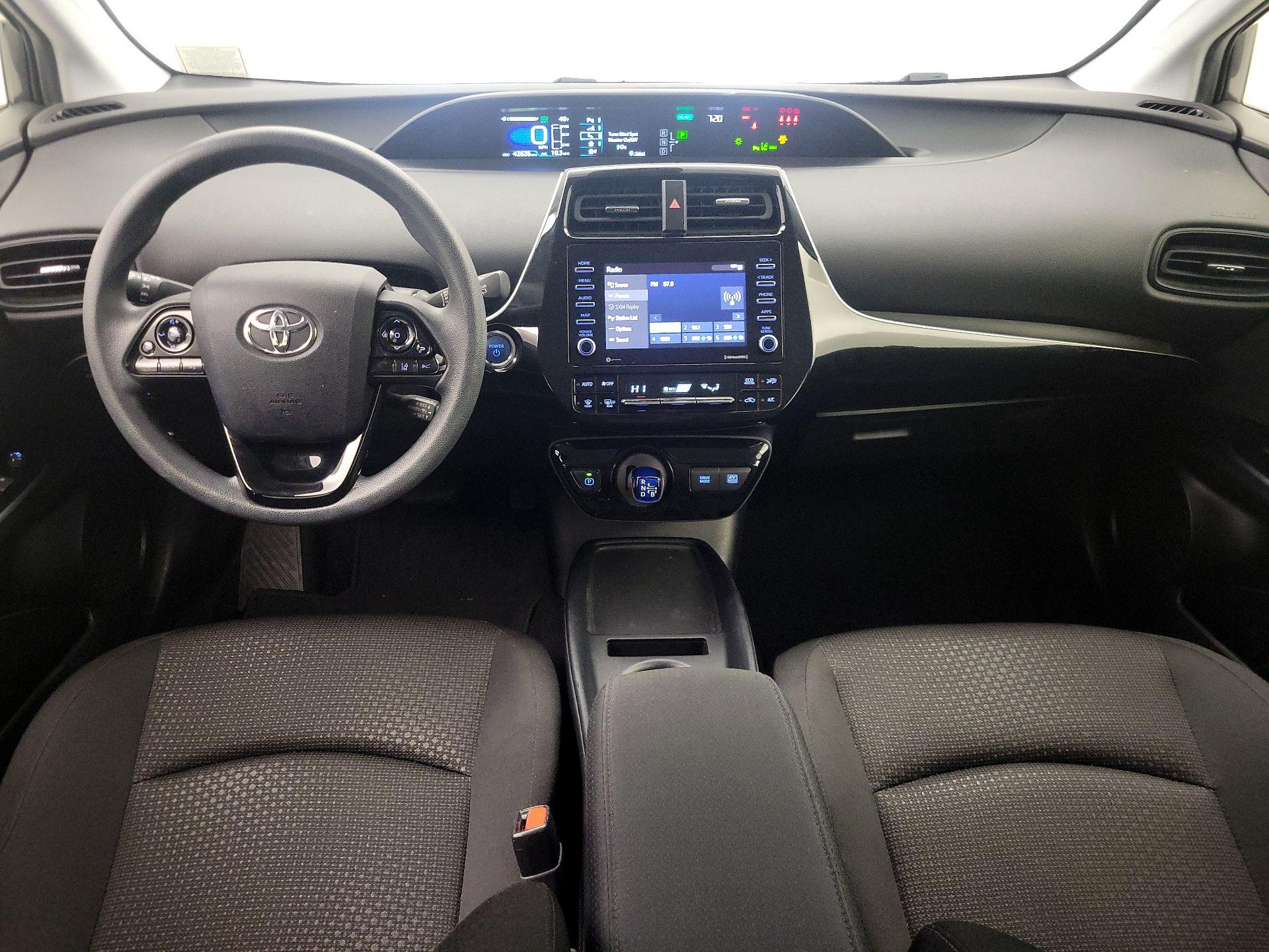 Thumbnail: 2022 Toyota Prius - 9