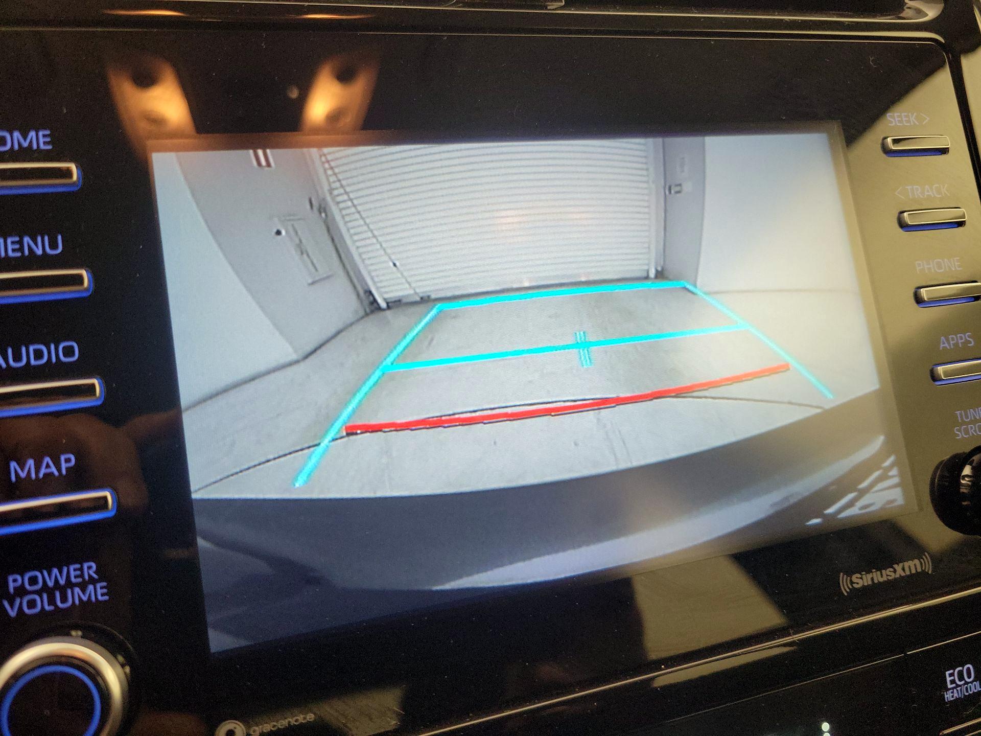 Thumbnail: 2022 Toyota Prius - 14