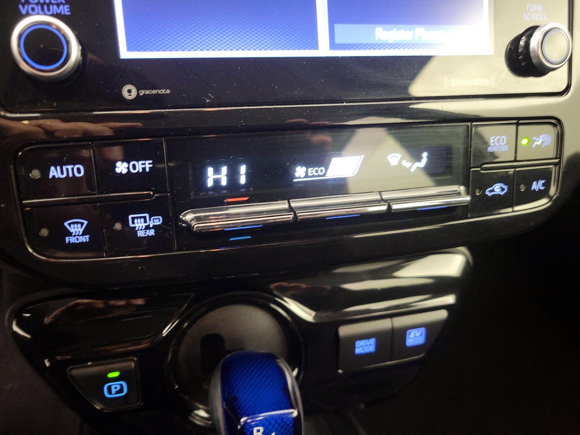 Thumbnail: 2022 Toyota Prius - 16